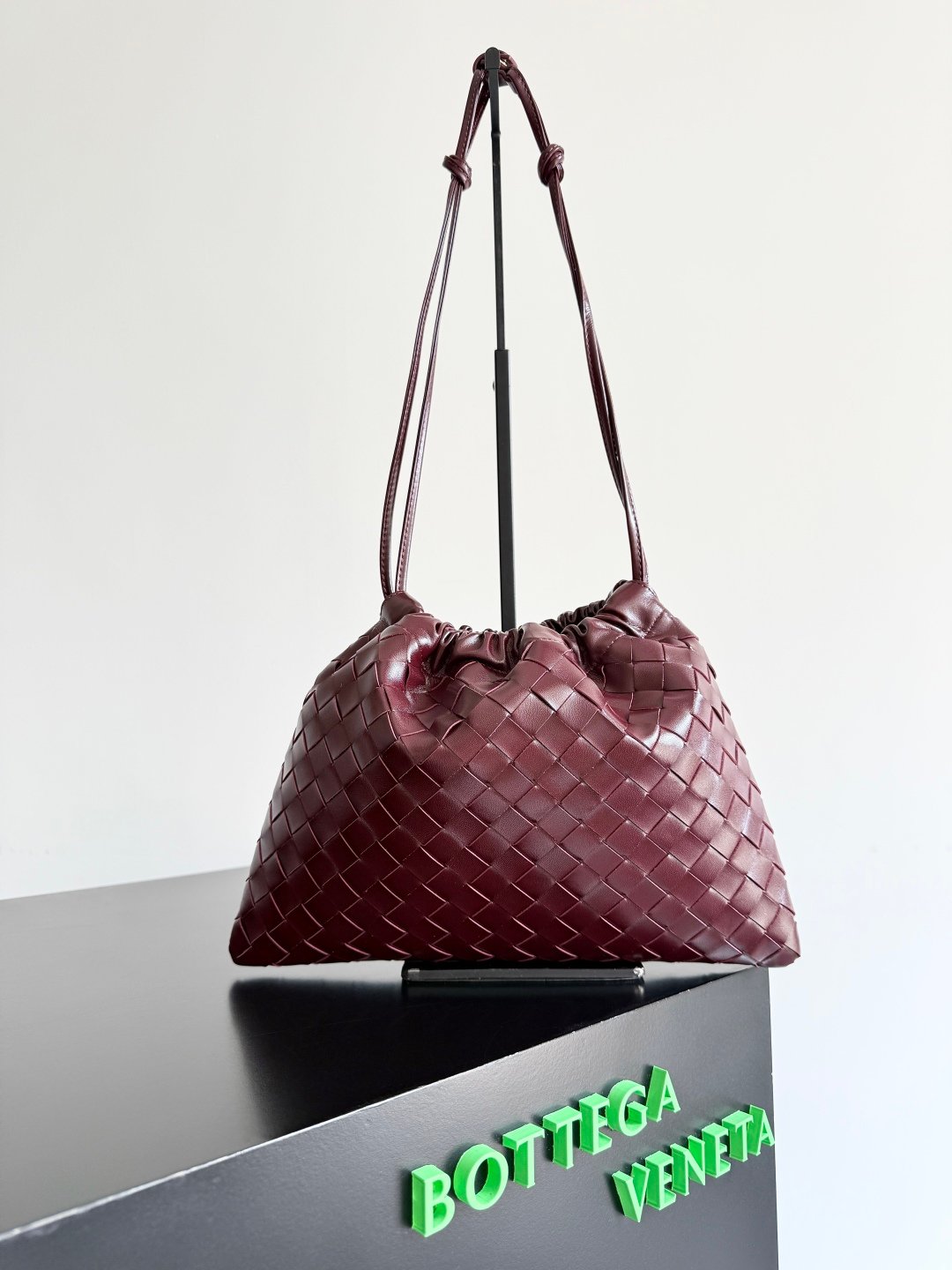 BOTTEGA VENETA Shoulder Bag L102903 - Image 4