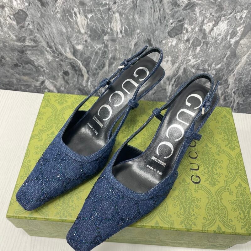 Gucci beaded sandals L100508