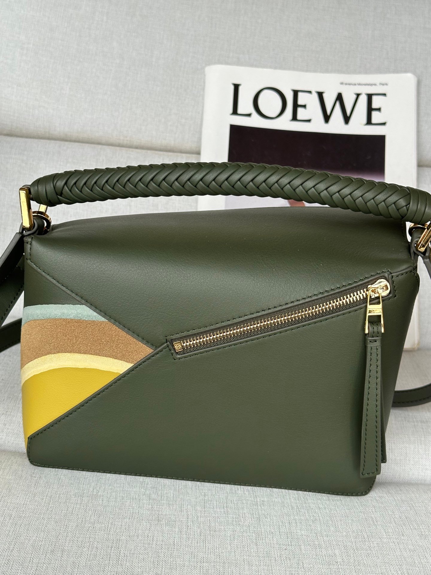 Loewe Small Puzzle Edge Landscape Bag L101102 24-14-11CM - Image 6