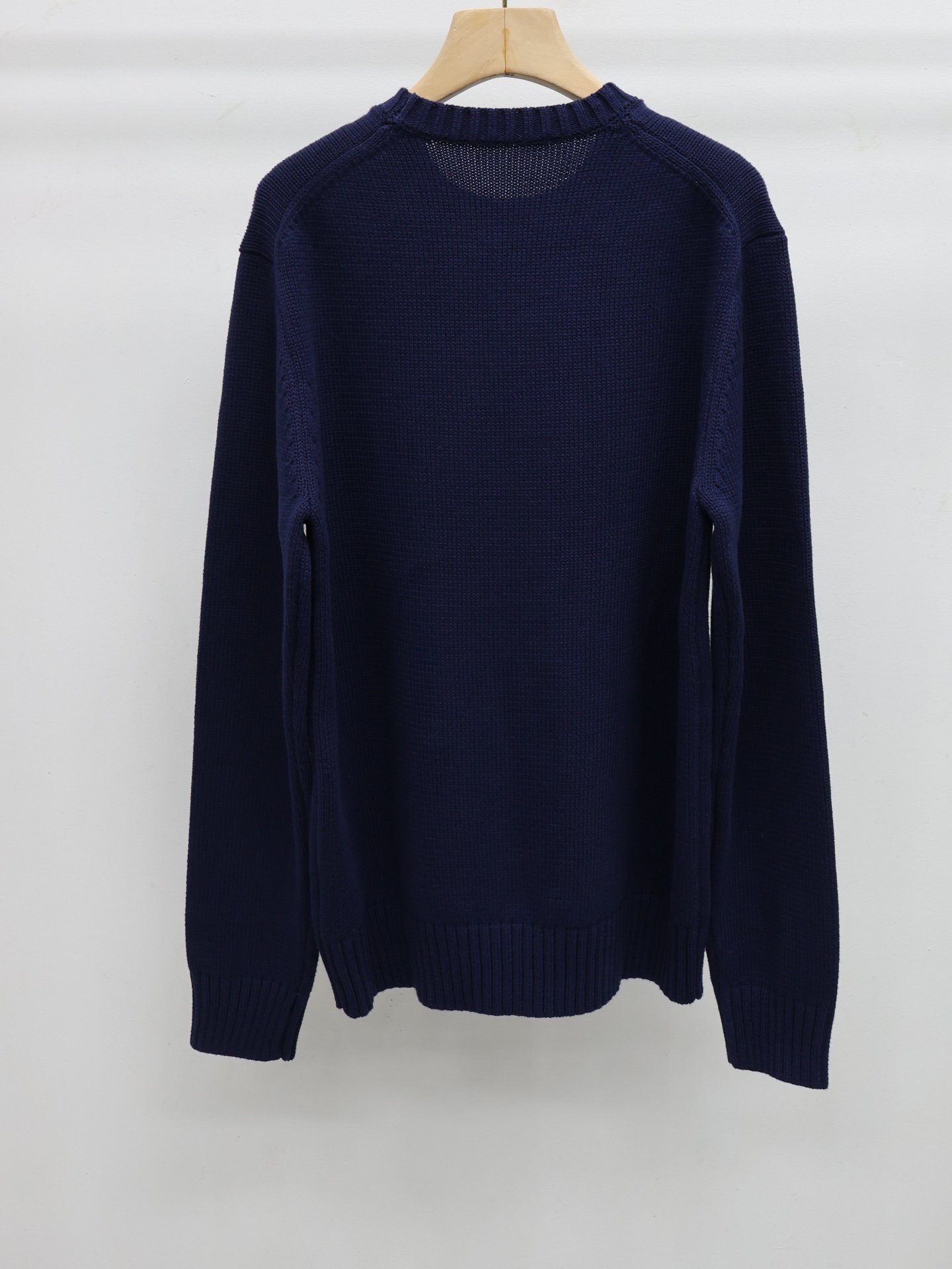 Polo Little Bear Heavy Duty Embroidered Pattern Knitted Pullover D101403 - Image 3