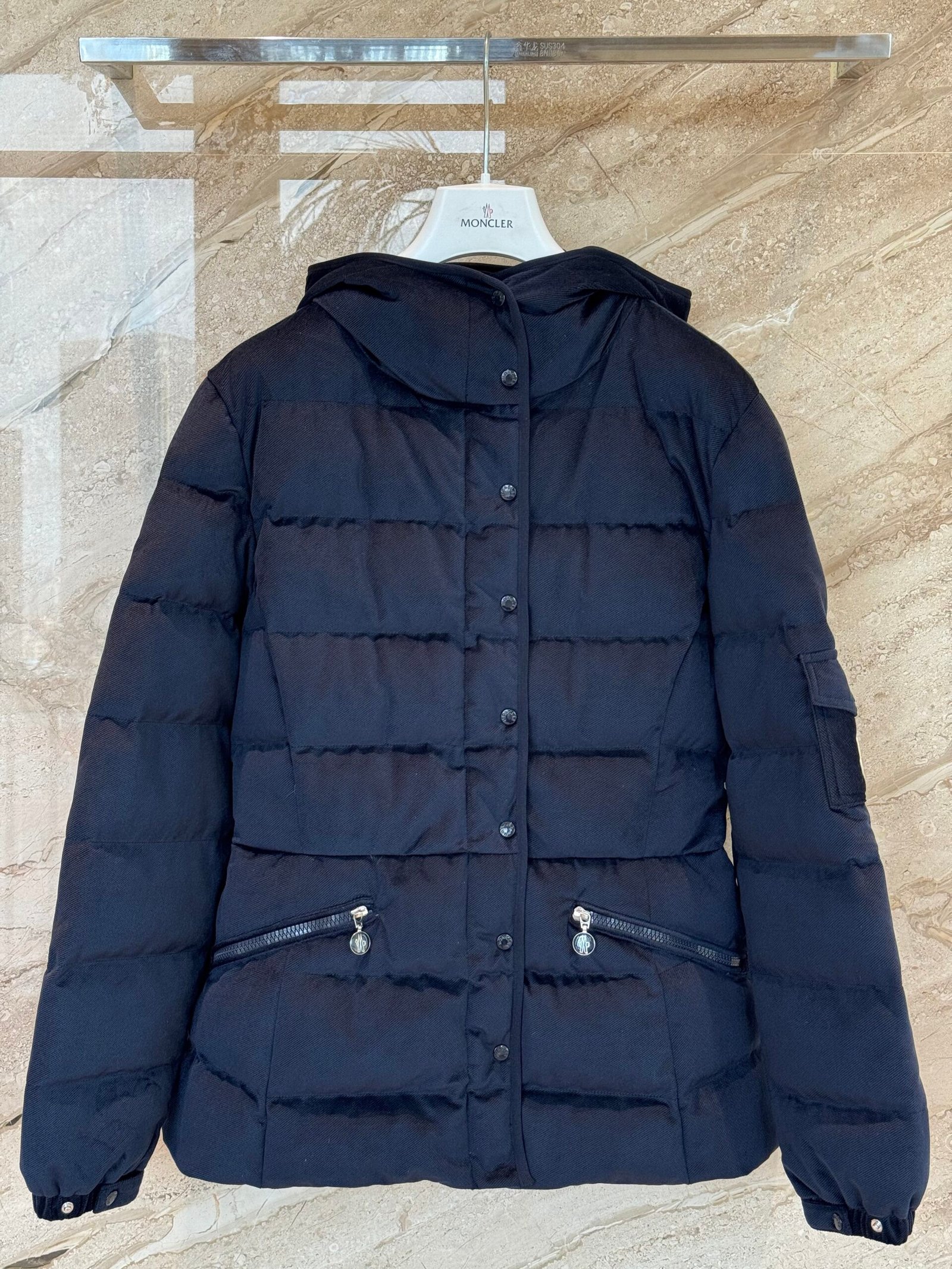 Moncler hooded down jacket D102305 - Image 3