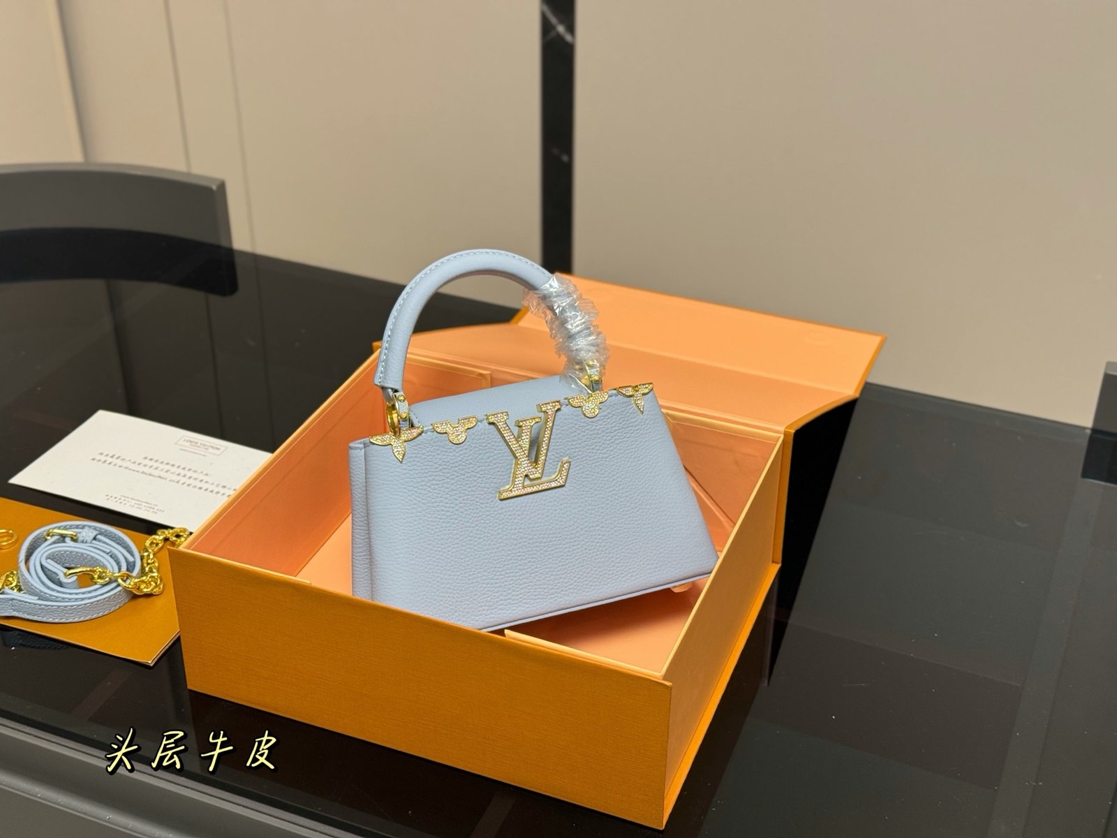 Louis Vuitton Capucines Mini Capucines - Handbags L102501 - Image 10