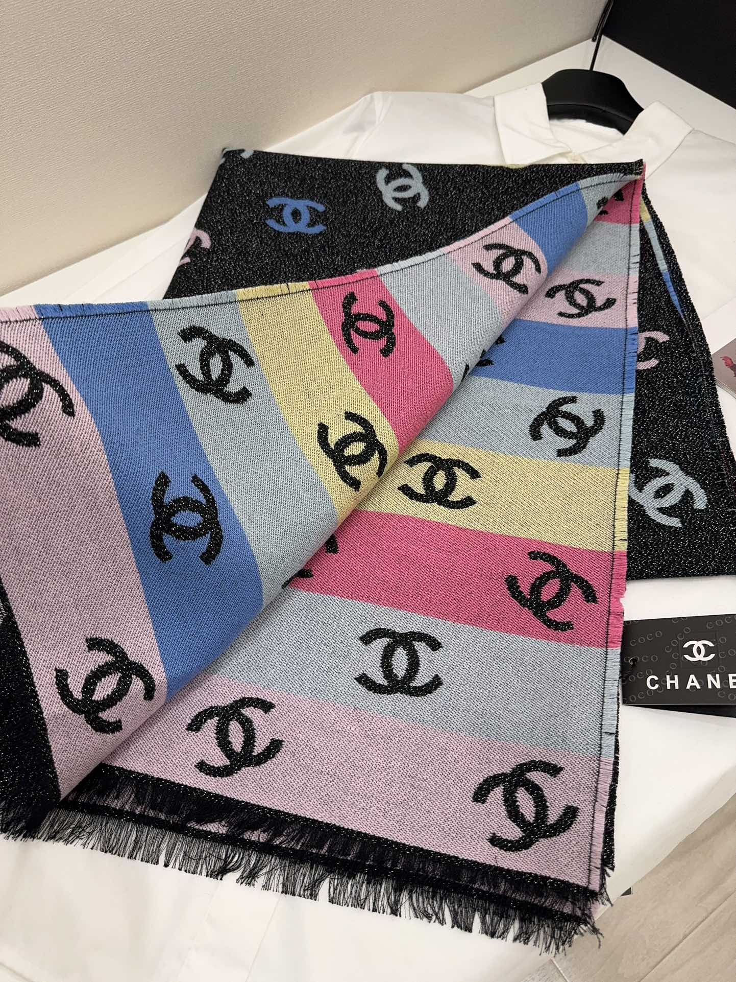 CHANEL Scarf D102704 - Image 6