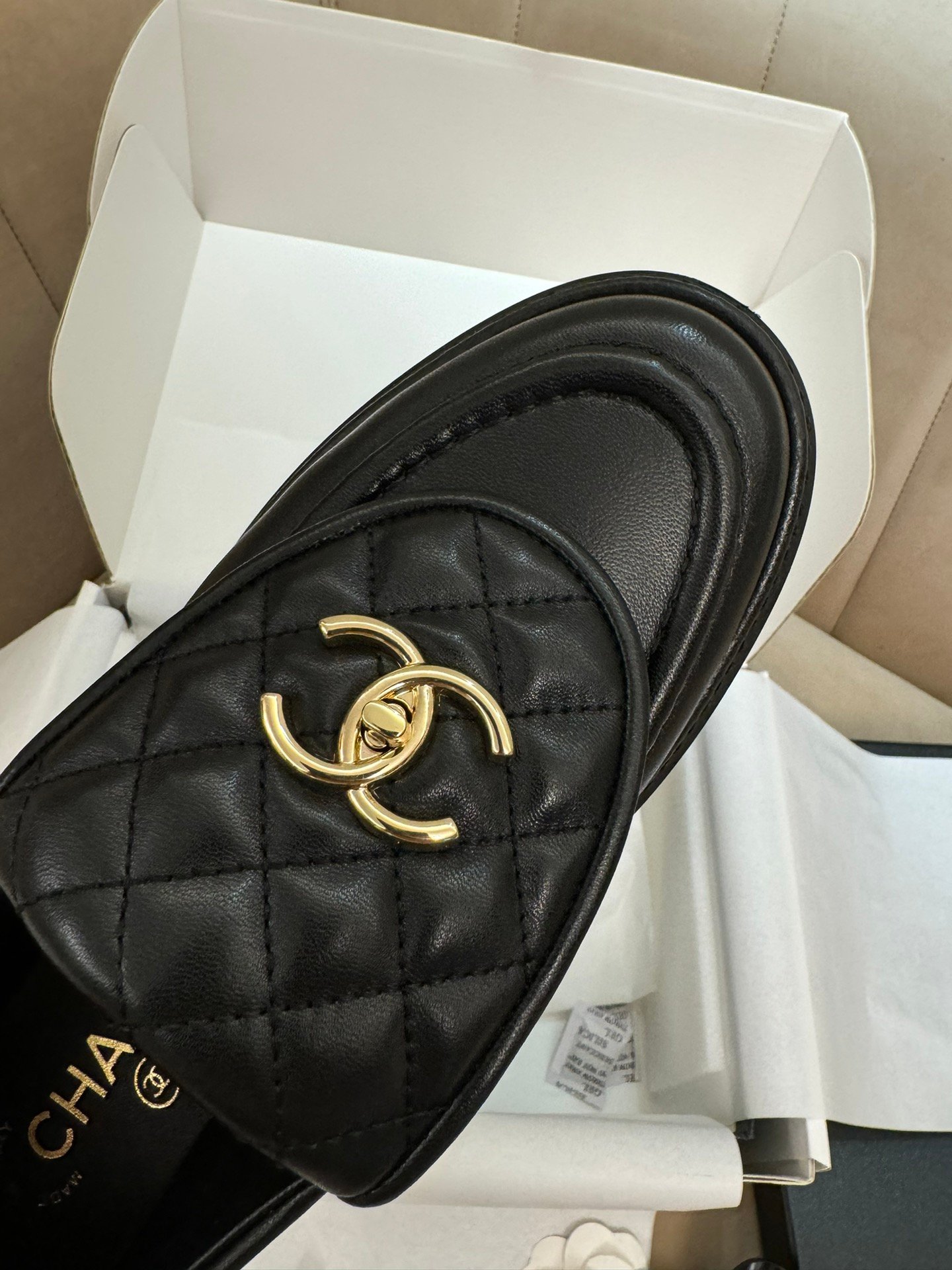 CHANEL bag buckle loafers L103105 - Image 6