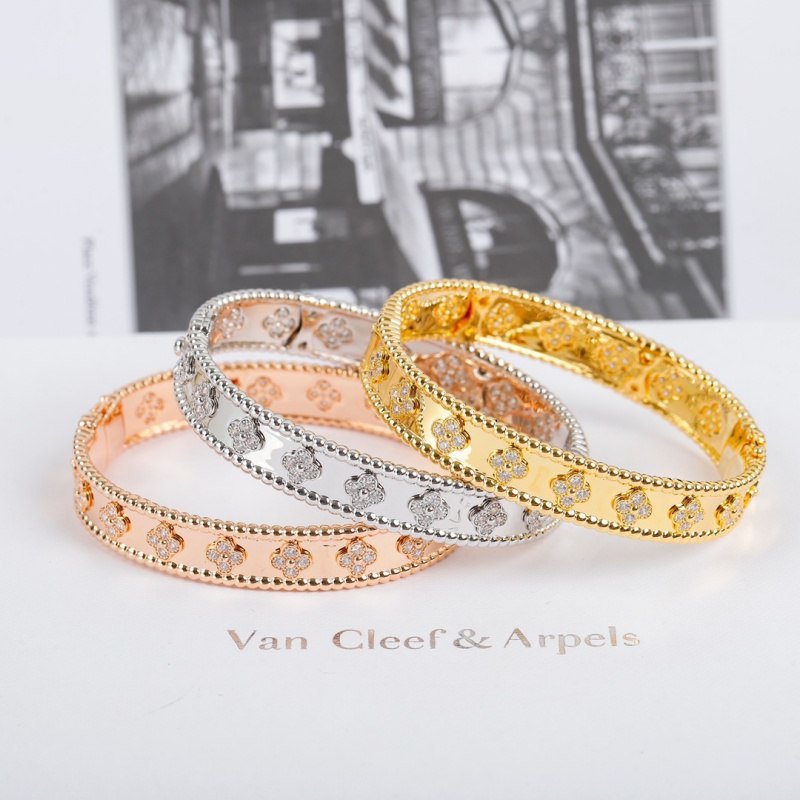 Van Cleef & Arpels Alhambra L111201 - Image 3