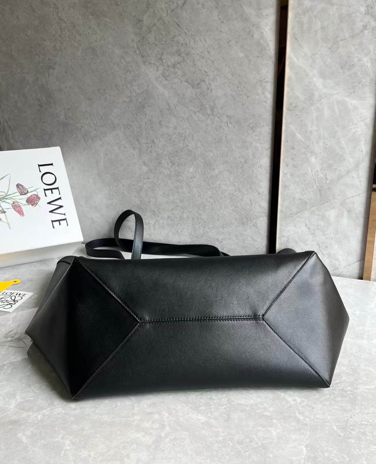 Loewe Puzzle Fold Tote Bag L111801 - Image 5