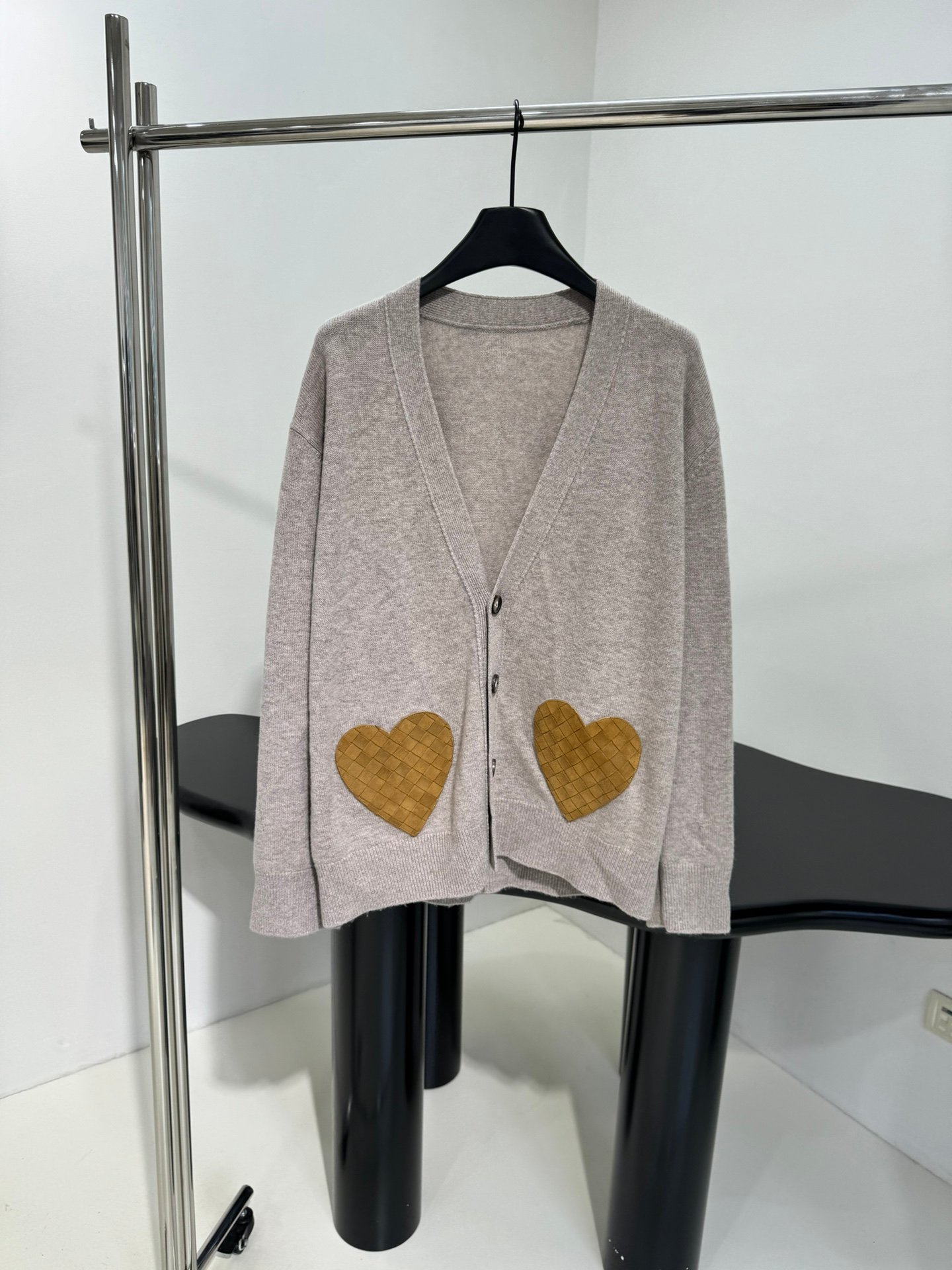BOTTEGA VENETA Cashmere and Wool Cardigan D110301