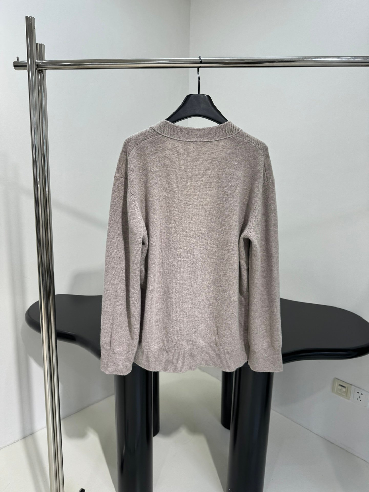 BOTTEGA VENETA Cashmere and Wool Cardigan D110301 - Image 3