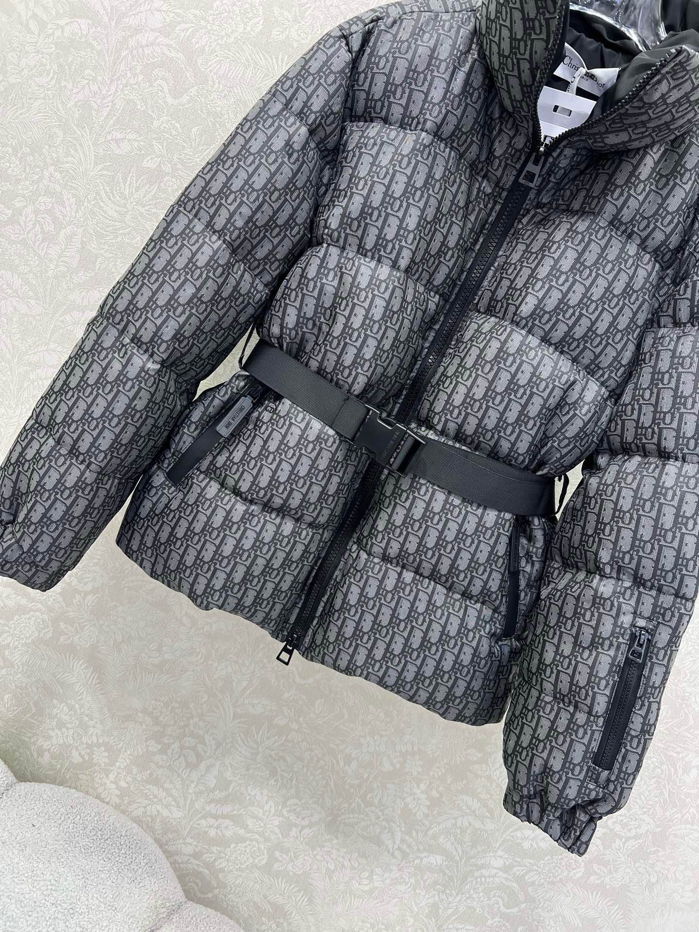 DIOR Down Jacket D110406 - Image 6