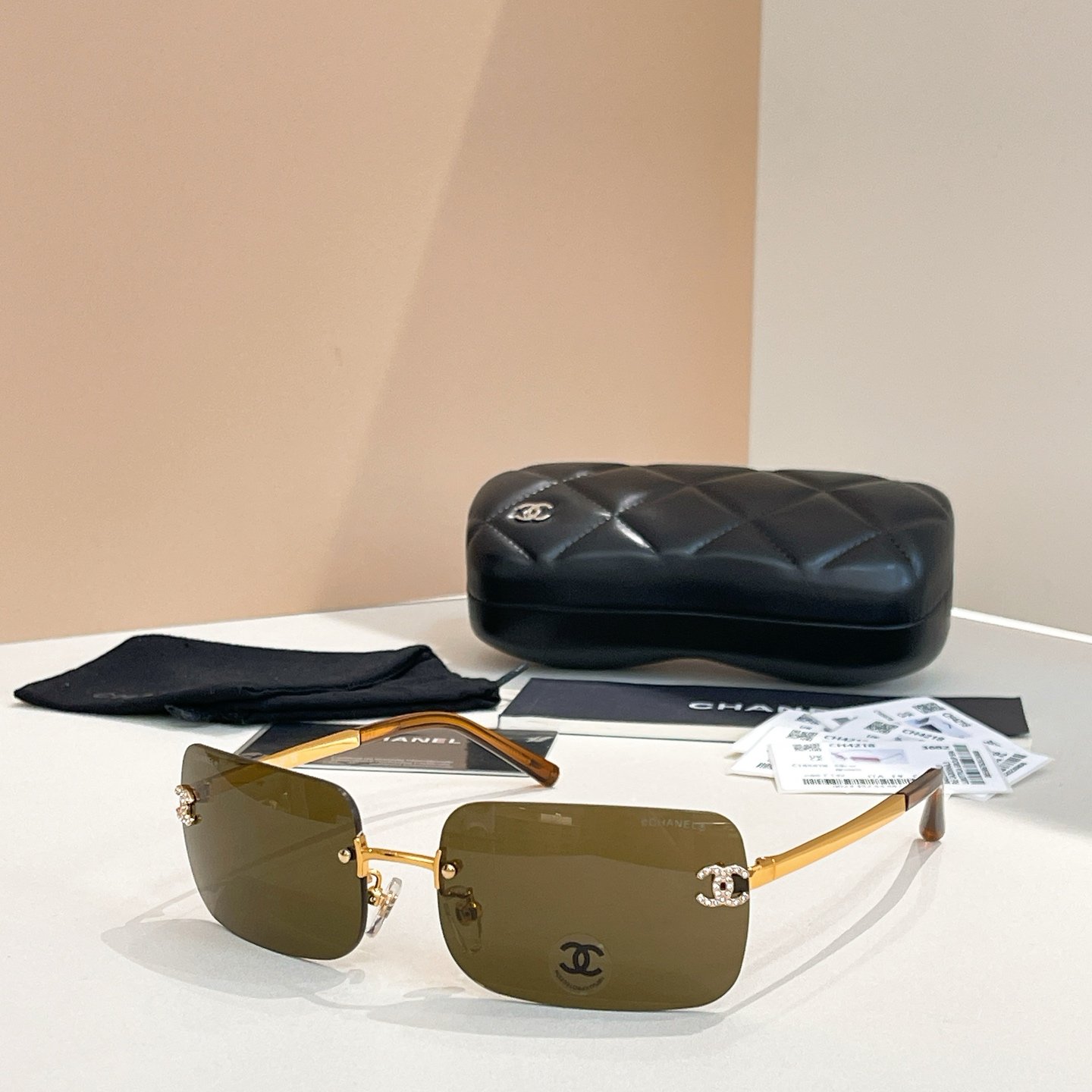 CHANEL MODEL L110504 - Image 6