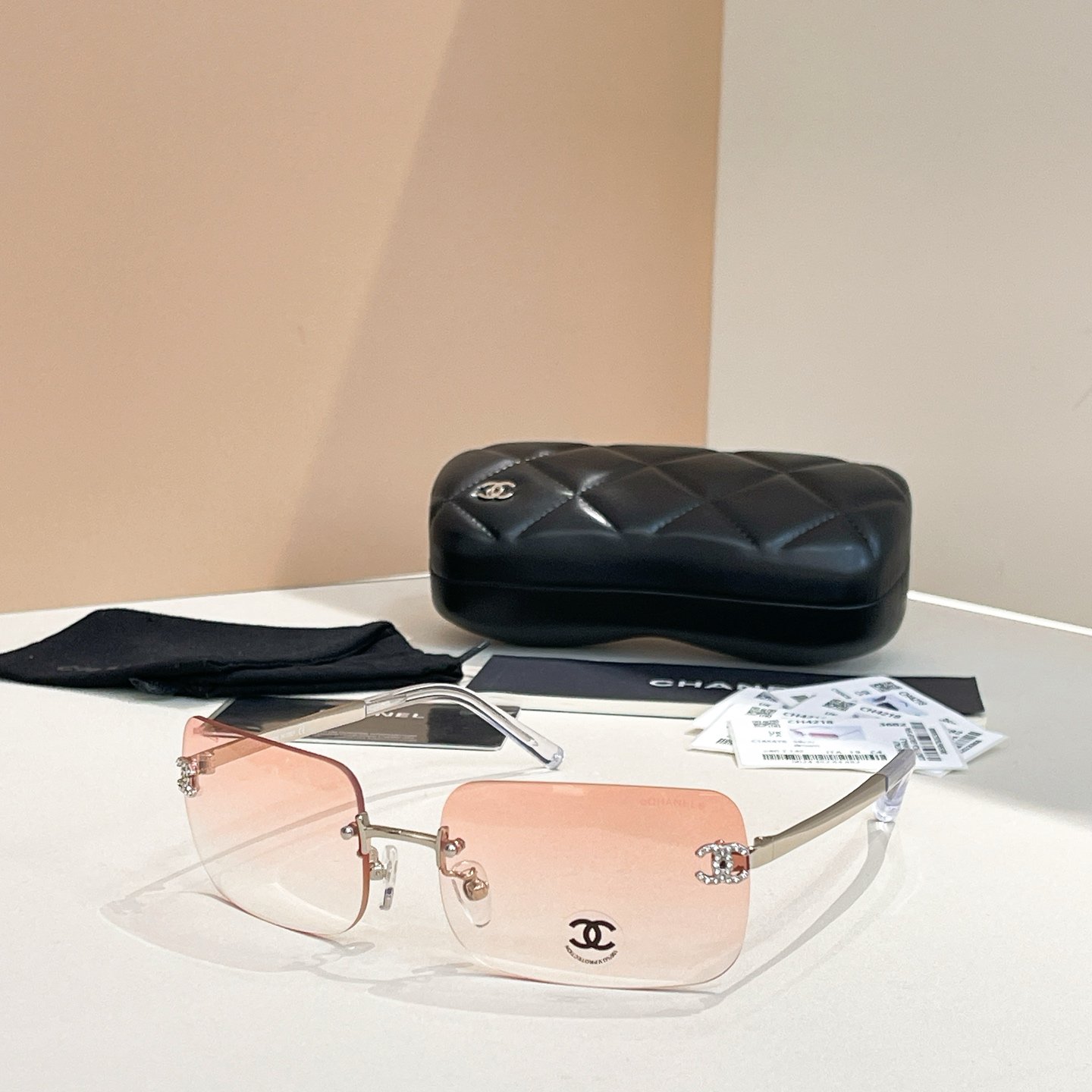 CHANEL MODEL L110504 - Image 8