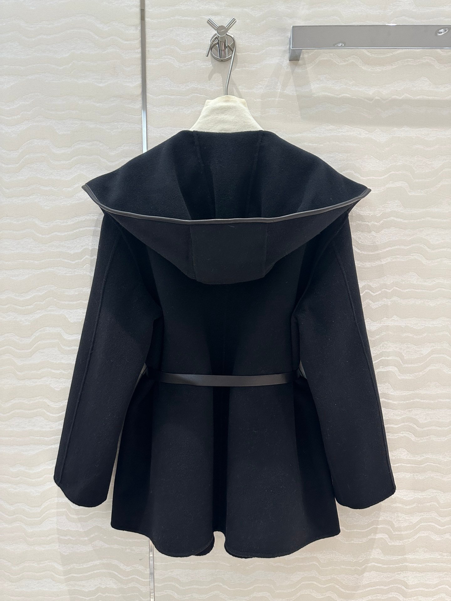 Bottega Veneta wool and cashmere blended hooded coat D110601 - Image 5