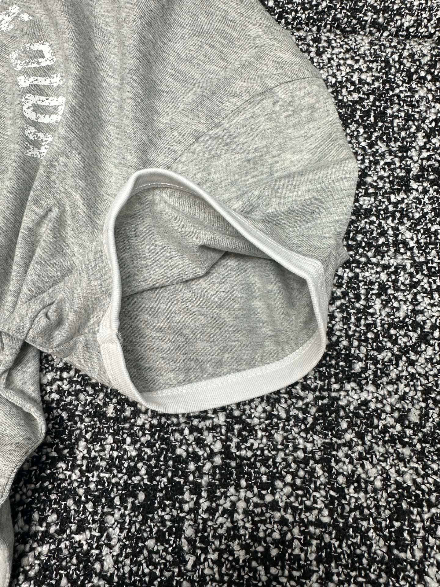 DIOR Round-neck T-shirt 110505 - Image 9