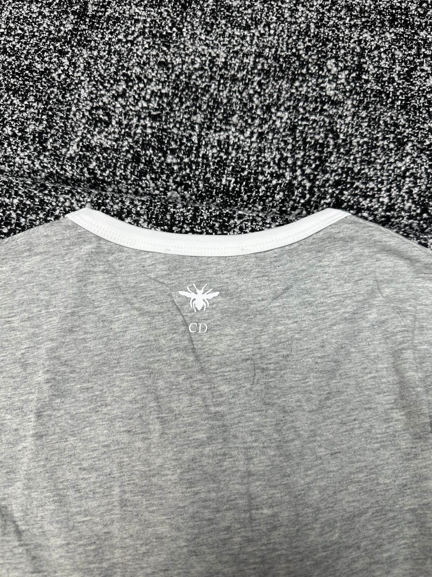 DIOR Round-neck T-shirt 110505 - Image 10