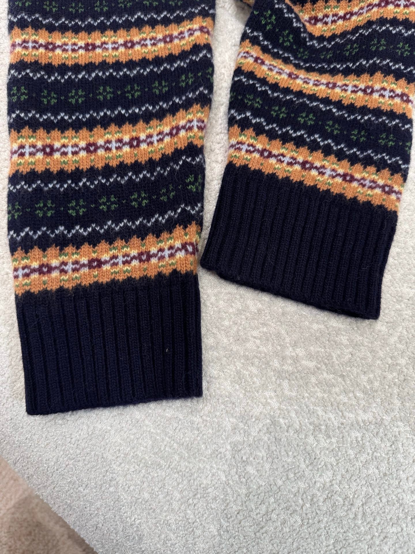 MiuMiu Scottish-style short-sleeved sweater D110707 - Image 7