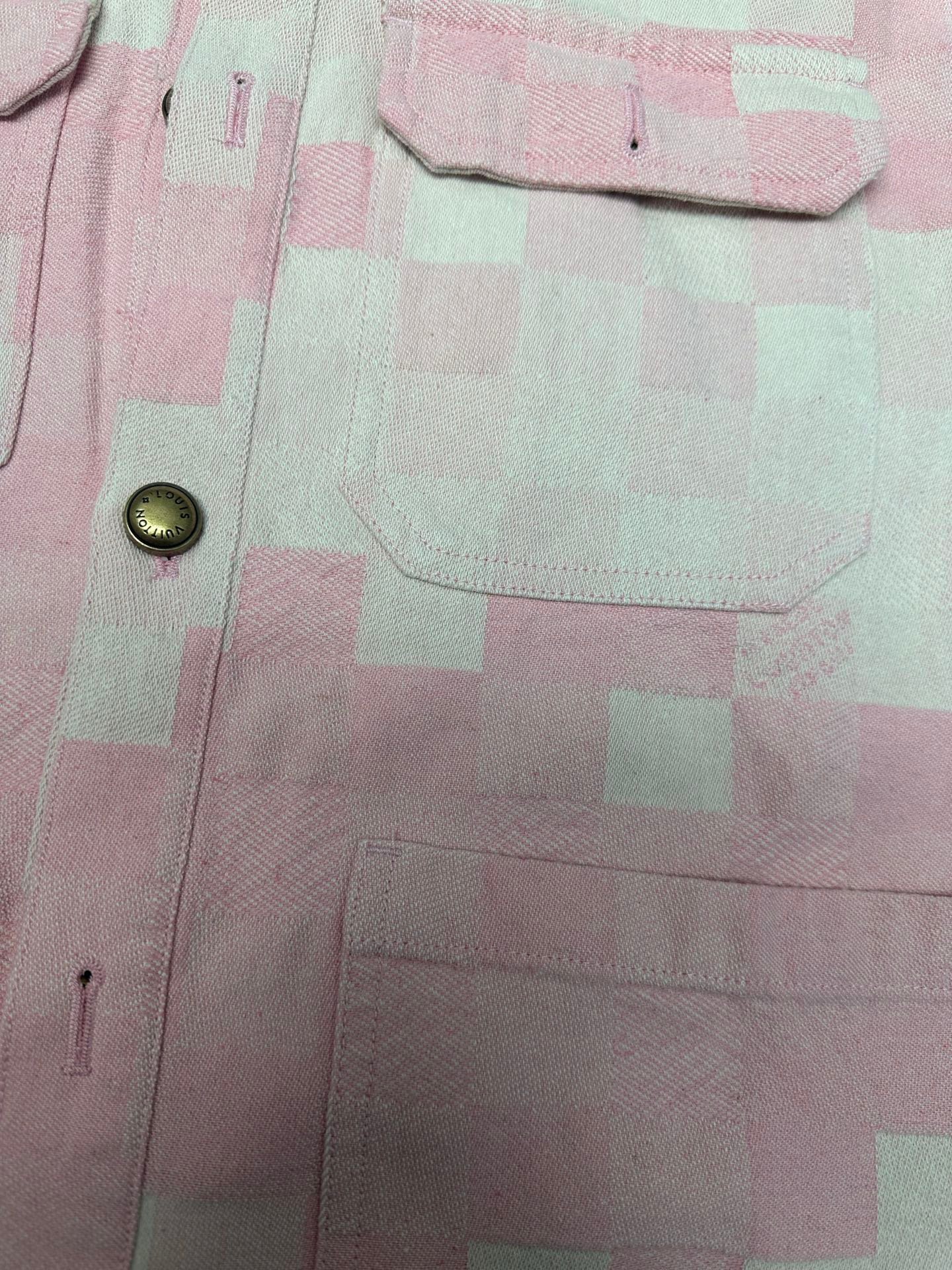 Louis Vuitton pink checkered pullover shirt 110803 - Image 4