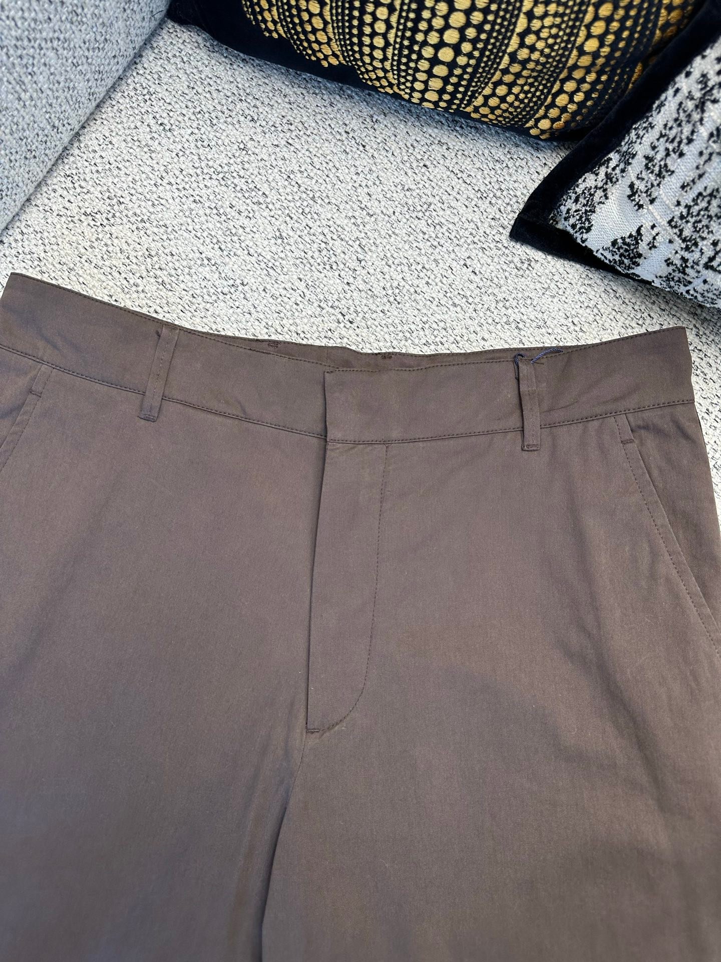 Louis Vuitton Cropped Chino Pants 110804 - Image 10