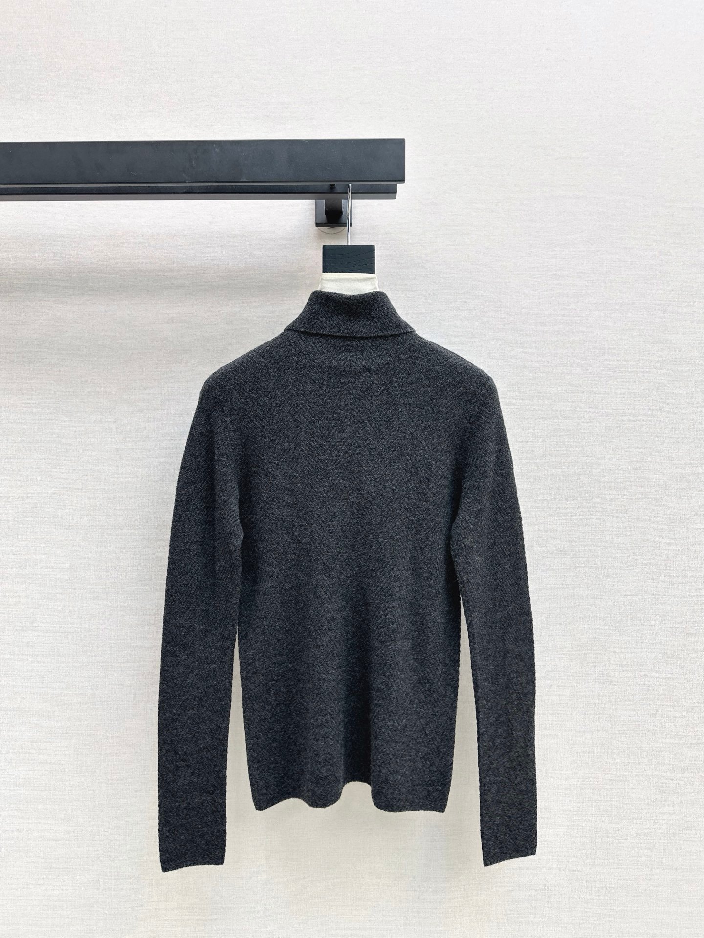 Loro Piana Turtleneck Cashmere Grain D111202 - Image 3