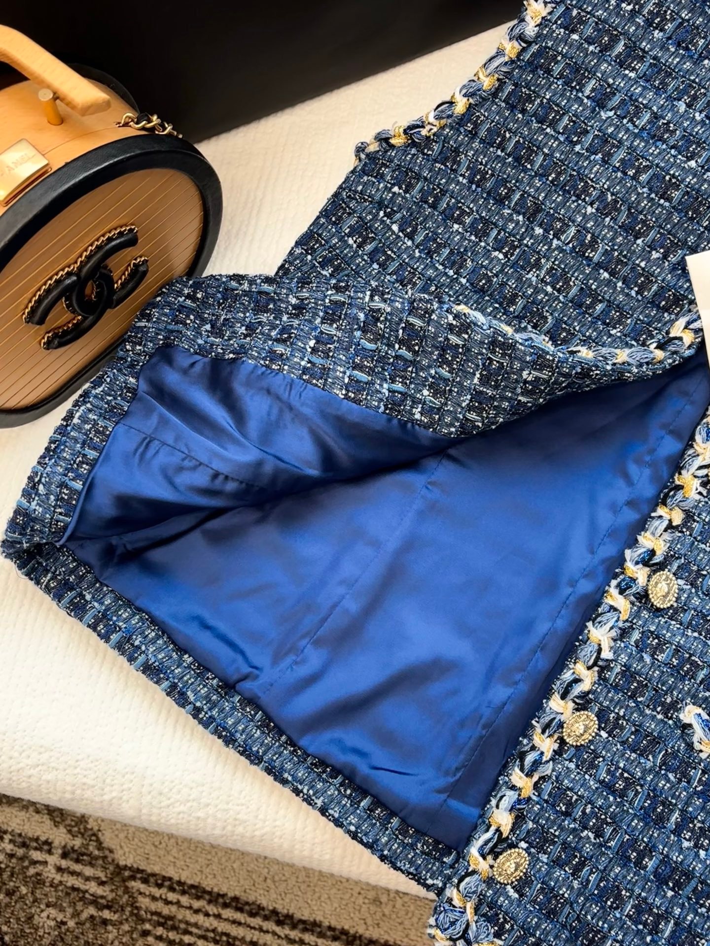 Chanel heavy-weight knitted check jacket D111210 - Image 4