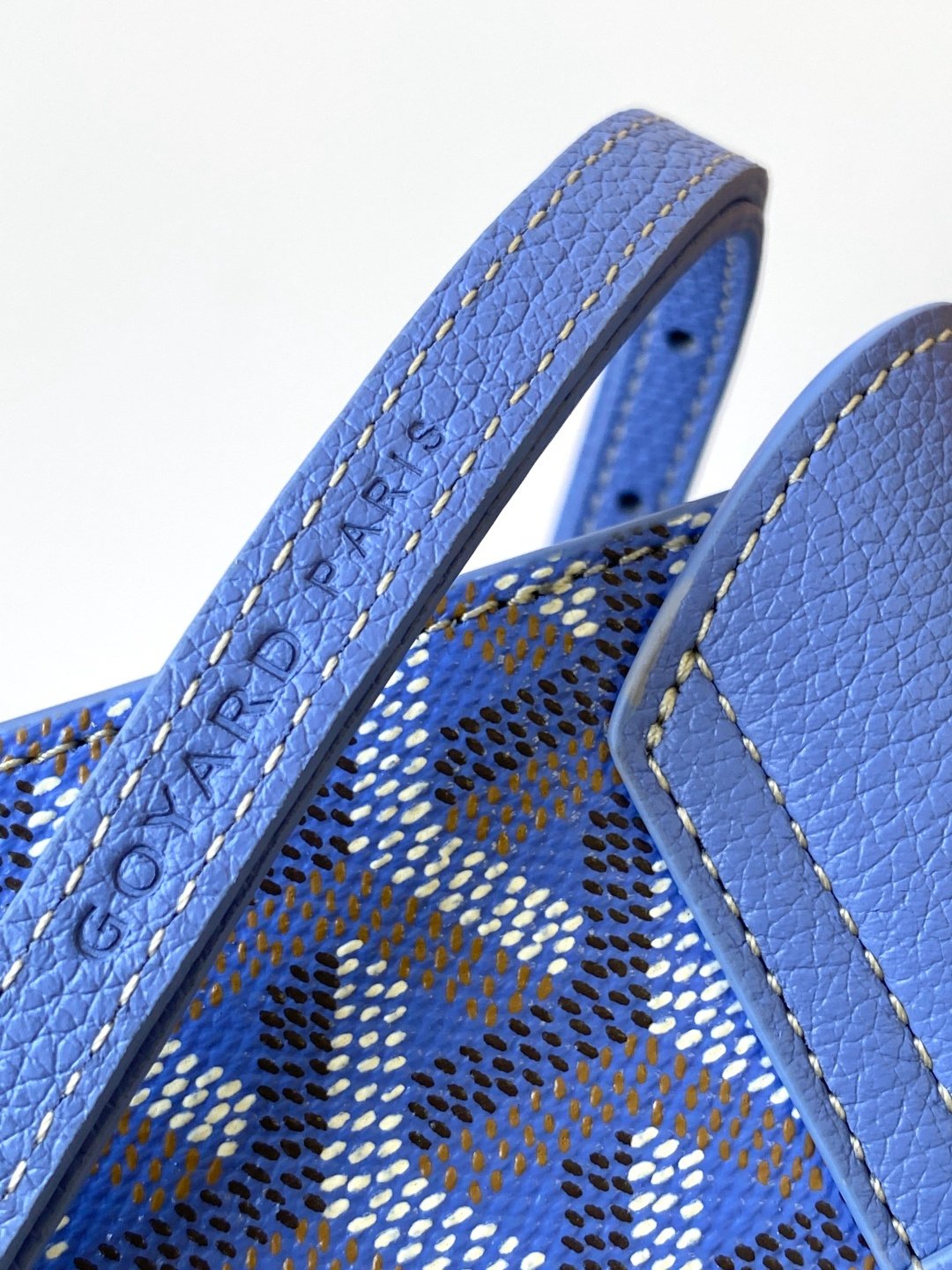 Goyard Saigon Structure Nano L111303 - Image 9