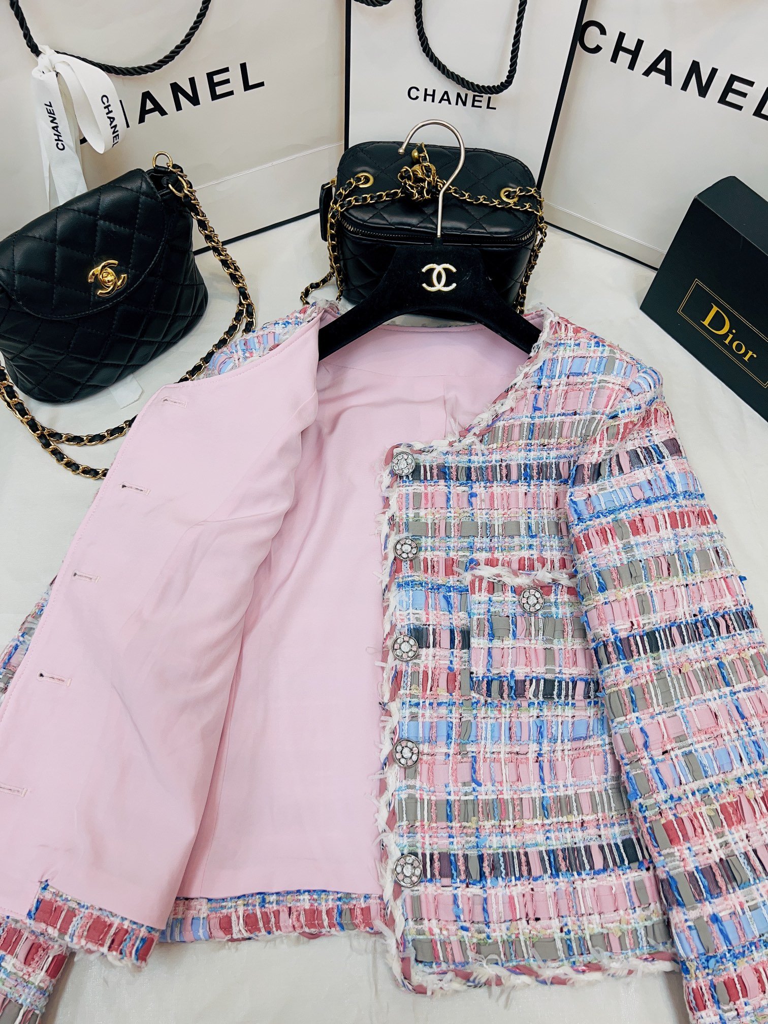 Chanel multi-color tweed jacket D111301 - Image 8