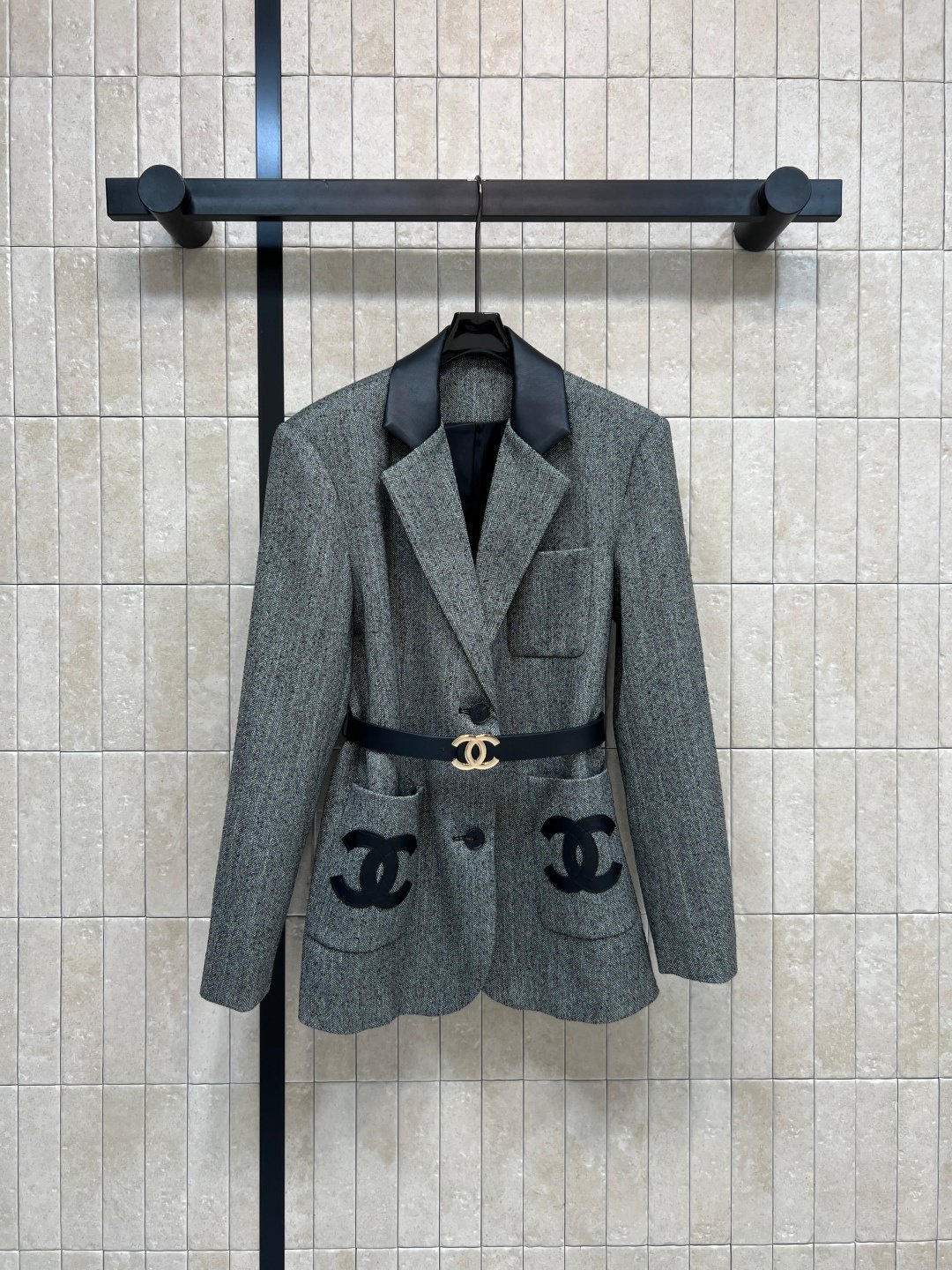 Chanel suit-style coat D111402 - Image 6