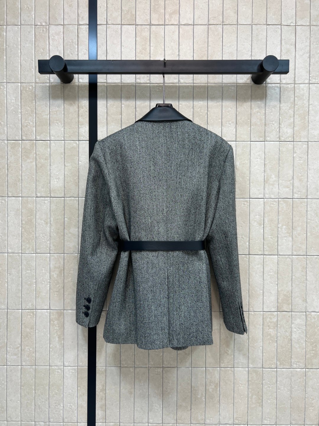 Chanel suit-style coat D111402 - Image 9