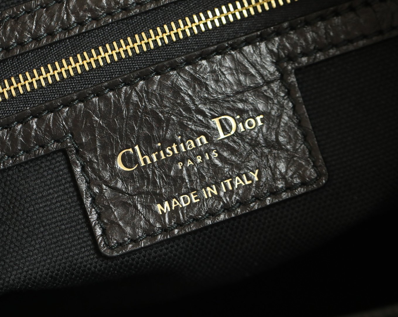 Dior Voyage Wrinkled Nubuck Shoulder Bag L111404 - Image 9