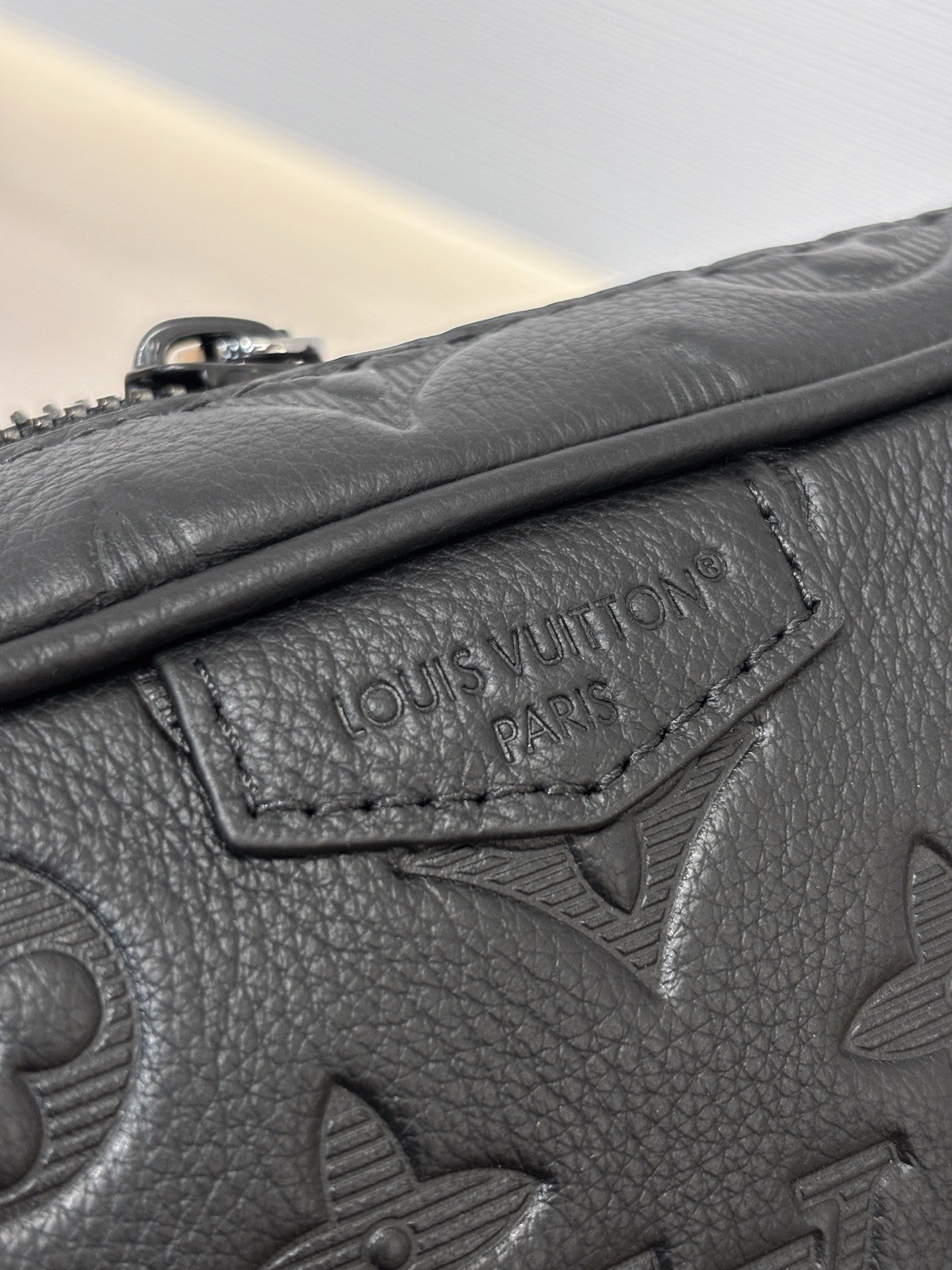 Louis Vuitton Trocadéro Wearable Wallet Monogram L111901 - Image 7