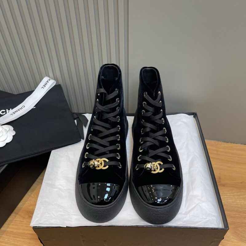Chanel black velvet high-top sneakers L112502