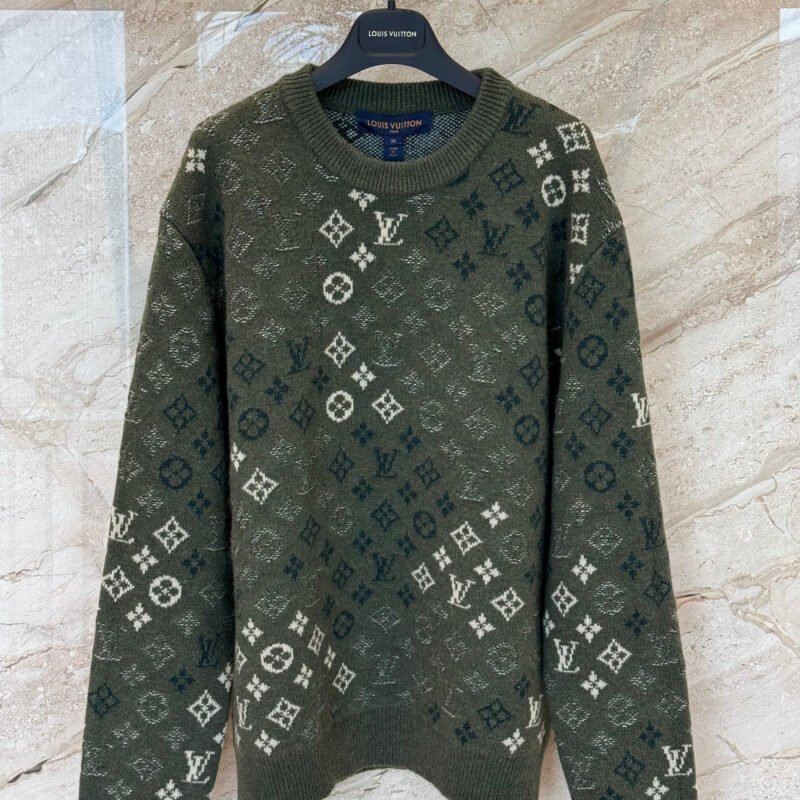 Louis Vuitton Monogram Pullover D112704