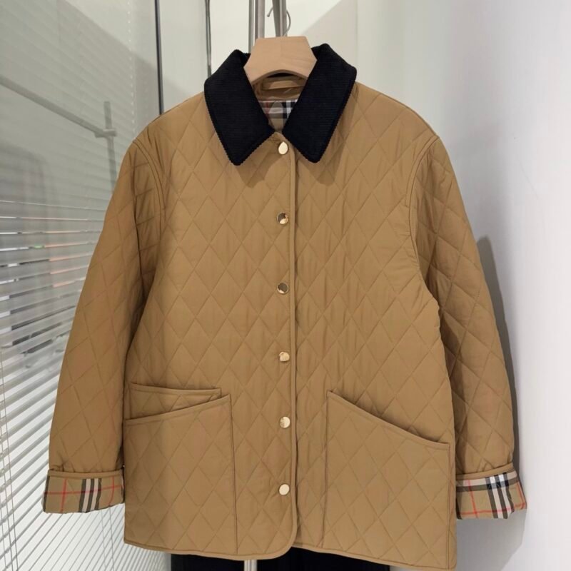 Burberry corduroy-collar diamond-quilted Jacket D112709