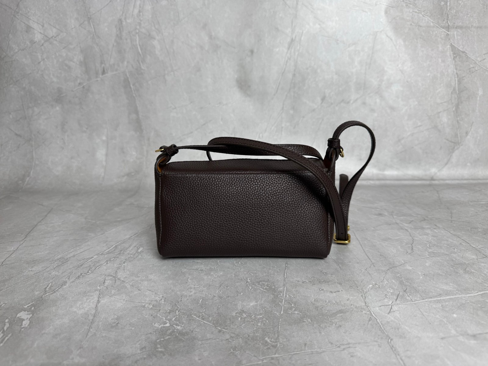 Miu Miu Leather Pouch L120207 - Image 3