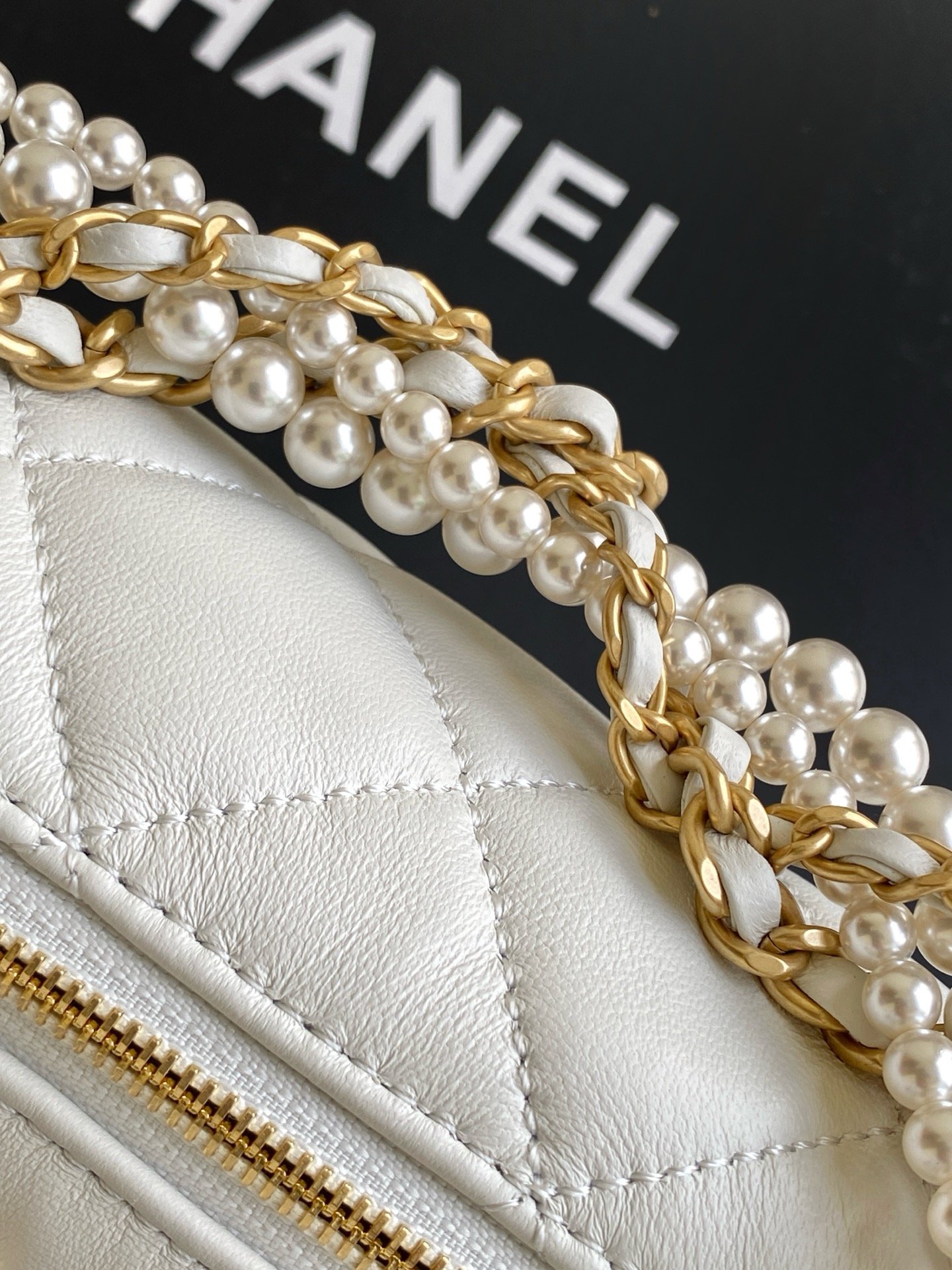 Chanel 25-style hobo bag L120208 - Image 7