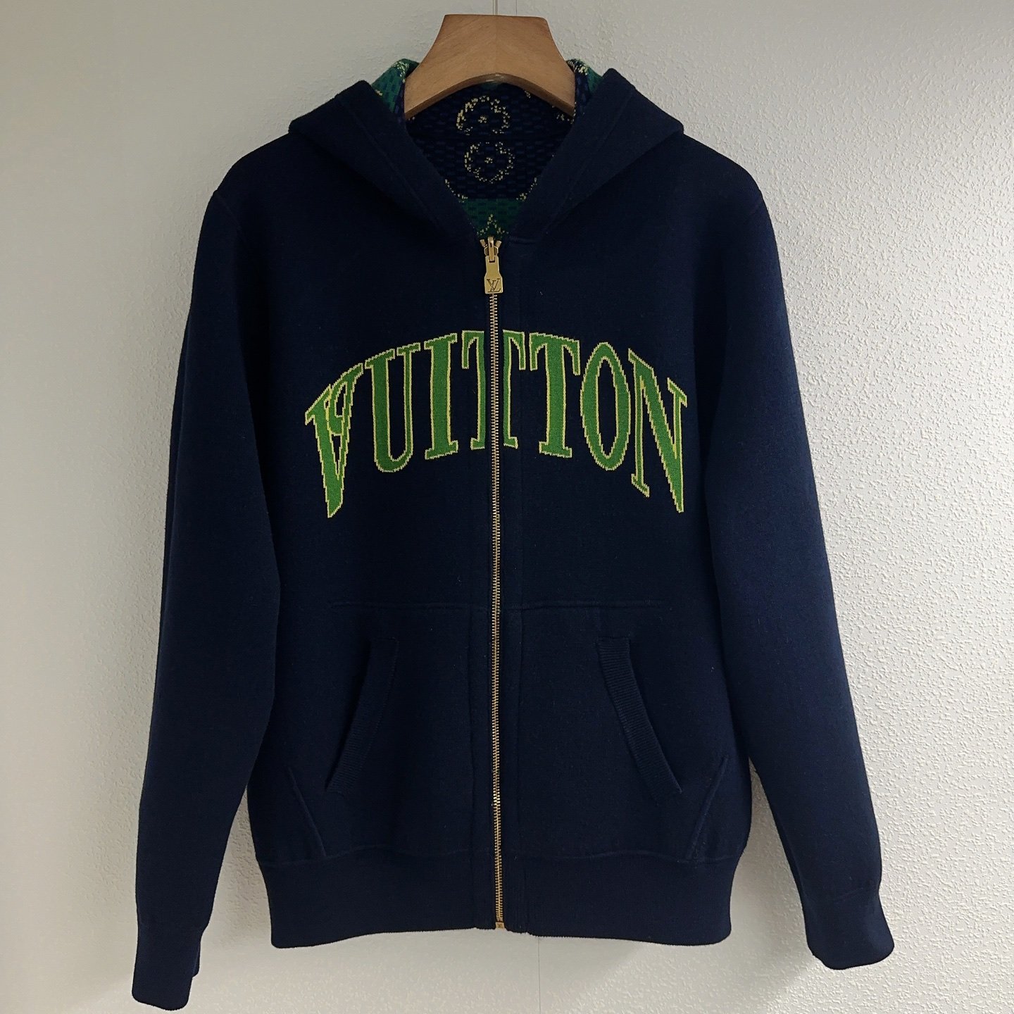 LV Hooded Zip Knit Cardigan D120404