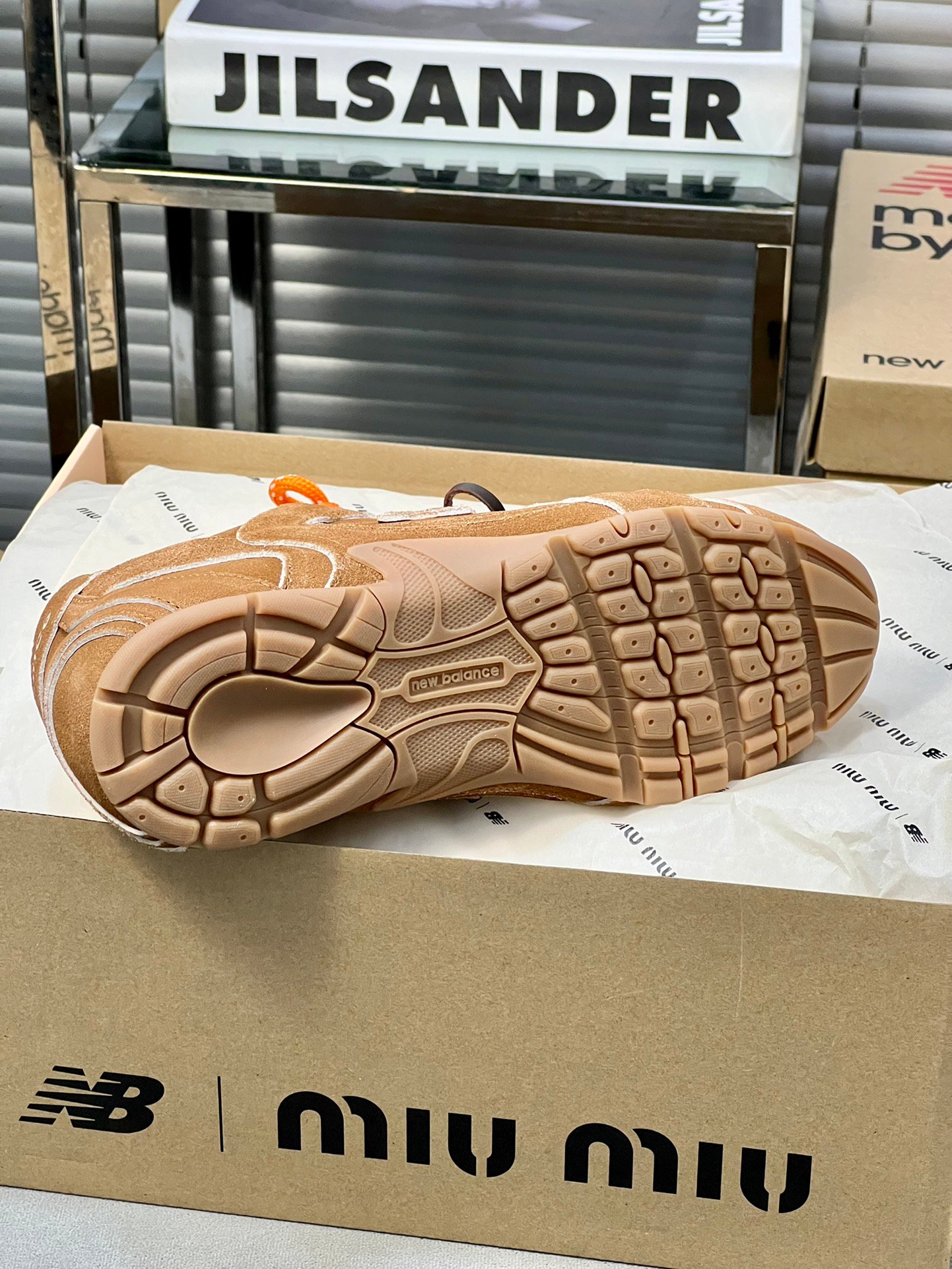 MiuMiu leather training shoes L120403 - Image 7