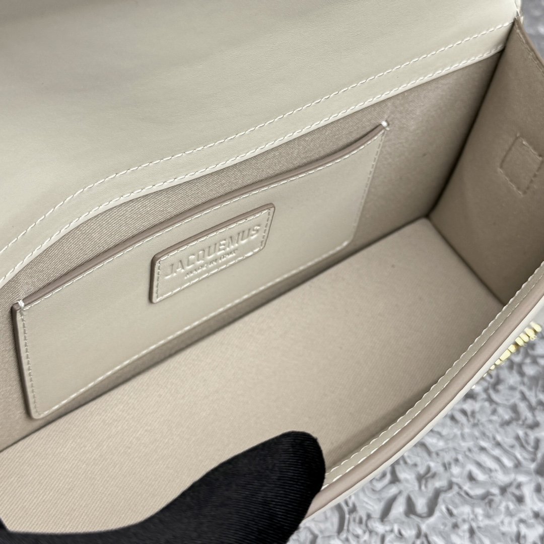 JACQUEMUS The Large Bambino L120504 - Image 7