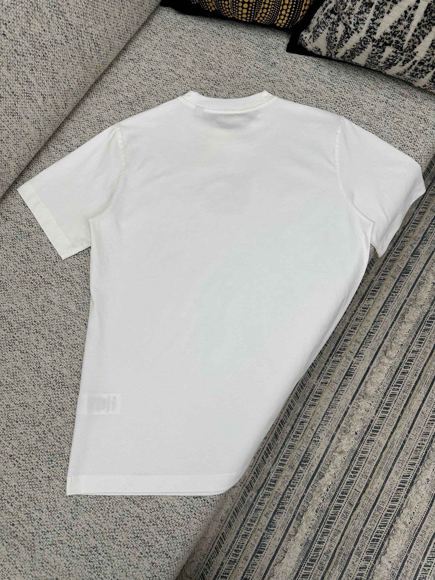 Burberry equestrian knight logo checkered cotton T-shirt 121004 - Image 6