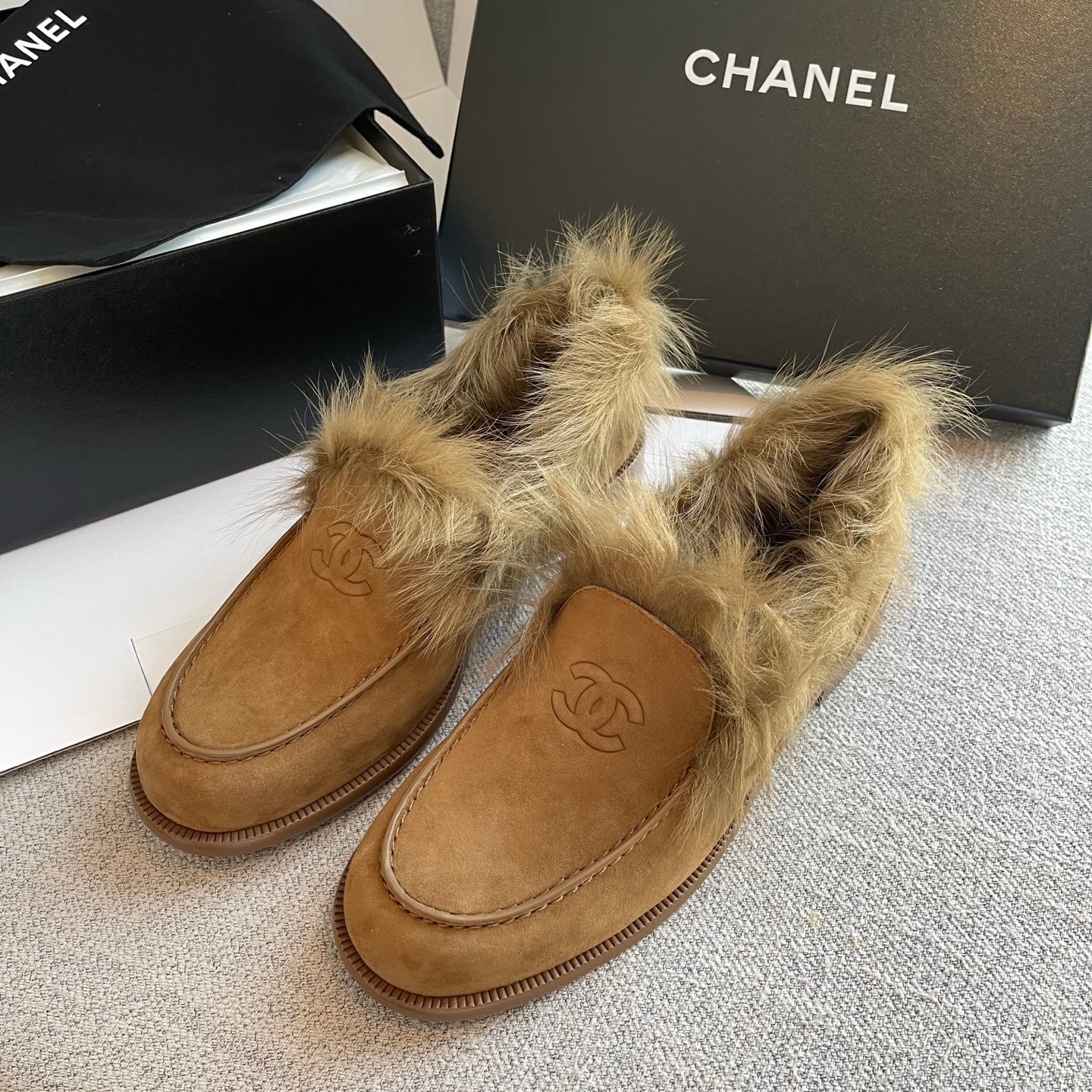 Chanel Moccasins - Suede kidskin & shearling lambskin L121008 - Image 4