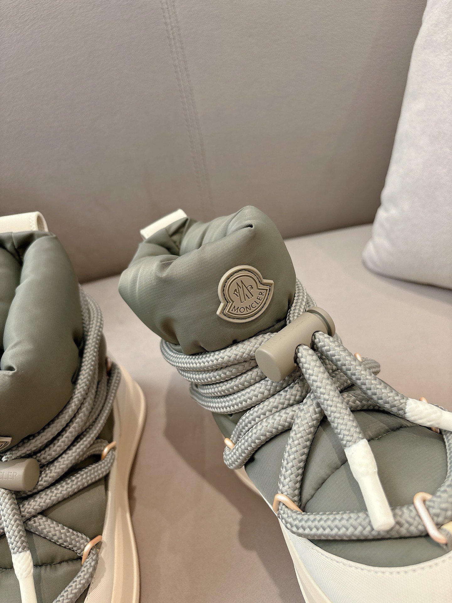Moncler Altive Mid Snow Boots L121506 - Image 6
