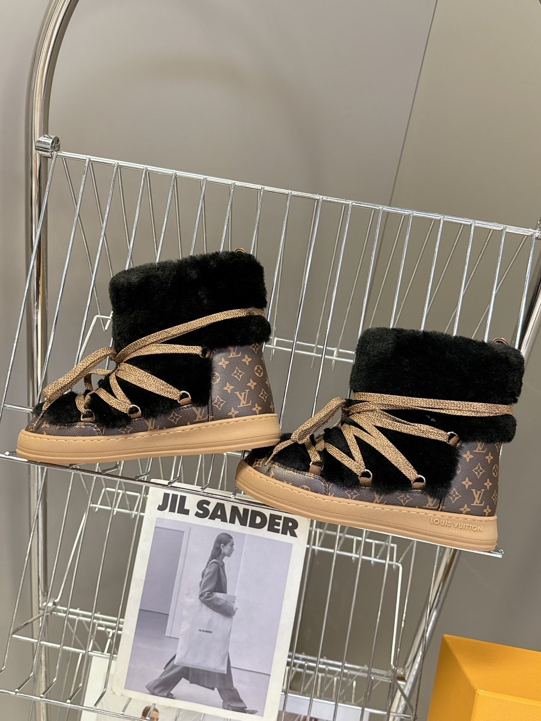 Louis Vuitton LV Cloud Lace-Up Ankle Boot Sneaker - Shoes L121507 - Image 5