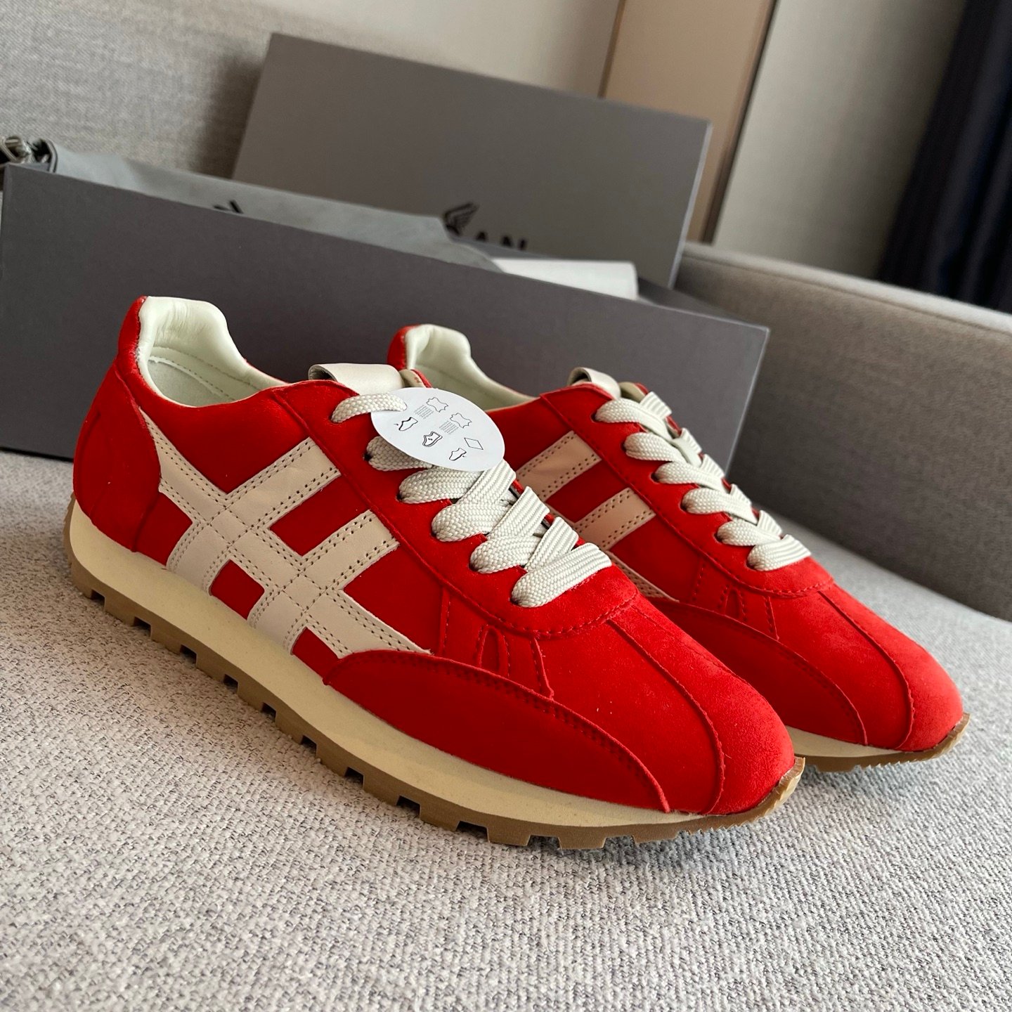 Hogan Suede Sneakers L121605 - Image 3