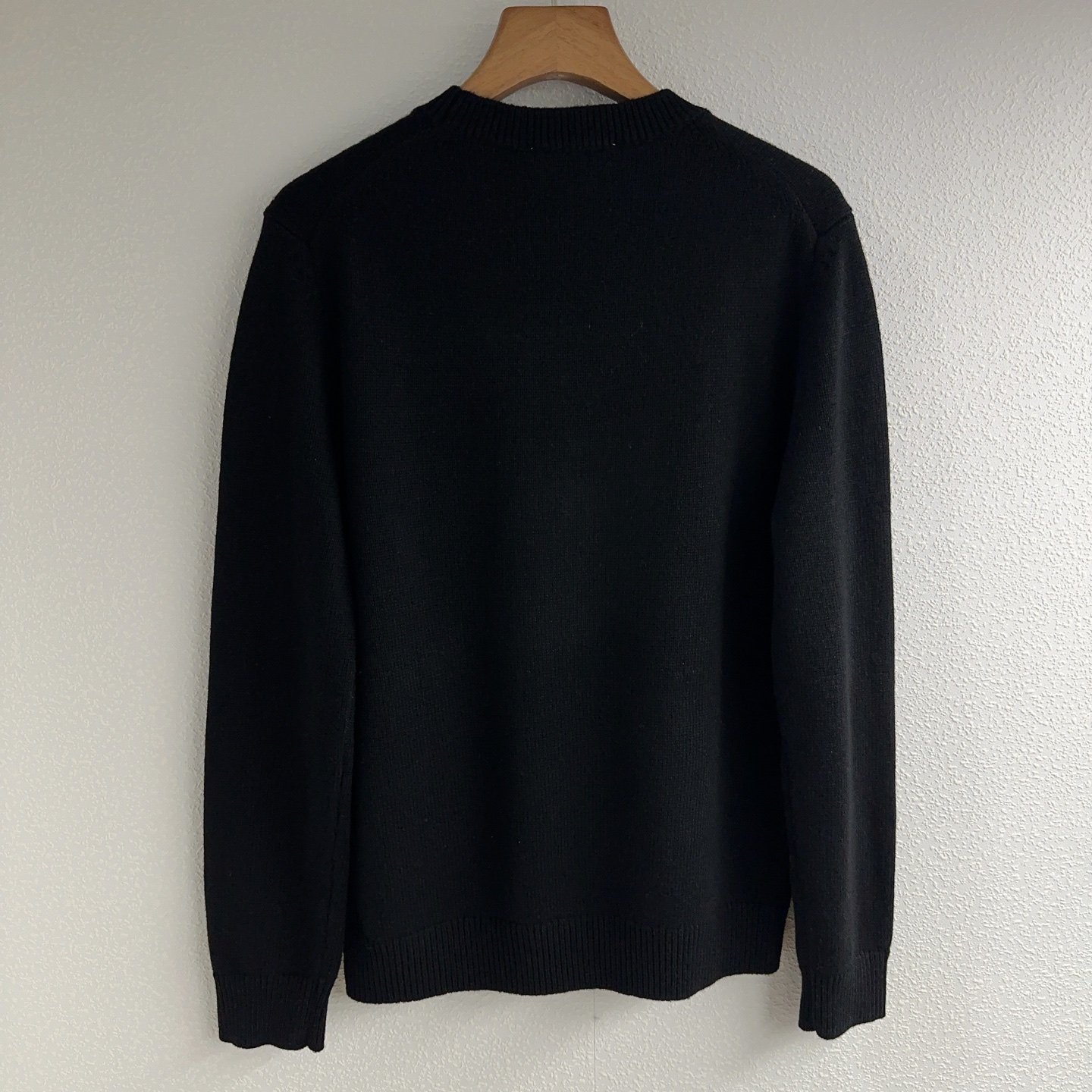 Fendi classic pattern embroidered round-neck pullover knitwear D121702 - Image 3