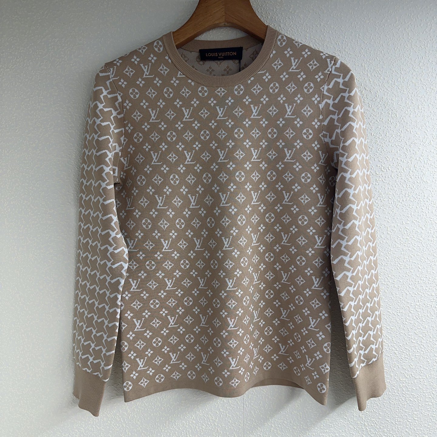 LV Old Age Round-neck Pullover Knitted Sweater D121703 - Image 2