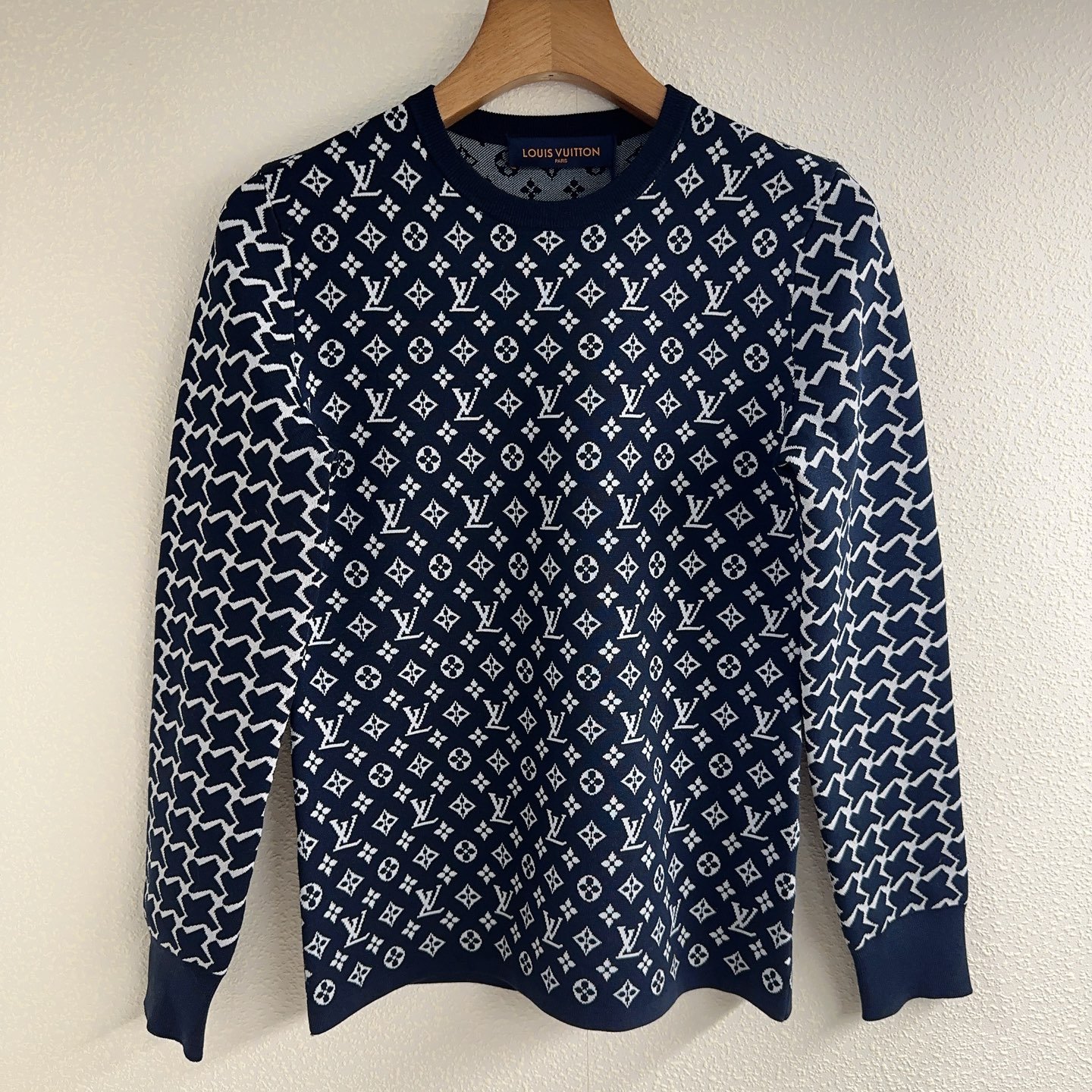 LV Old Age Round-neck Pullover Knitted Sweater D121703 - Image 3