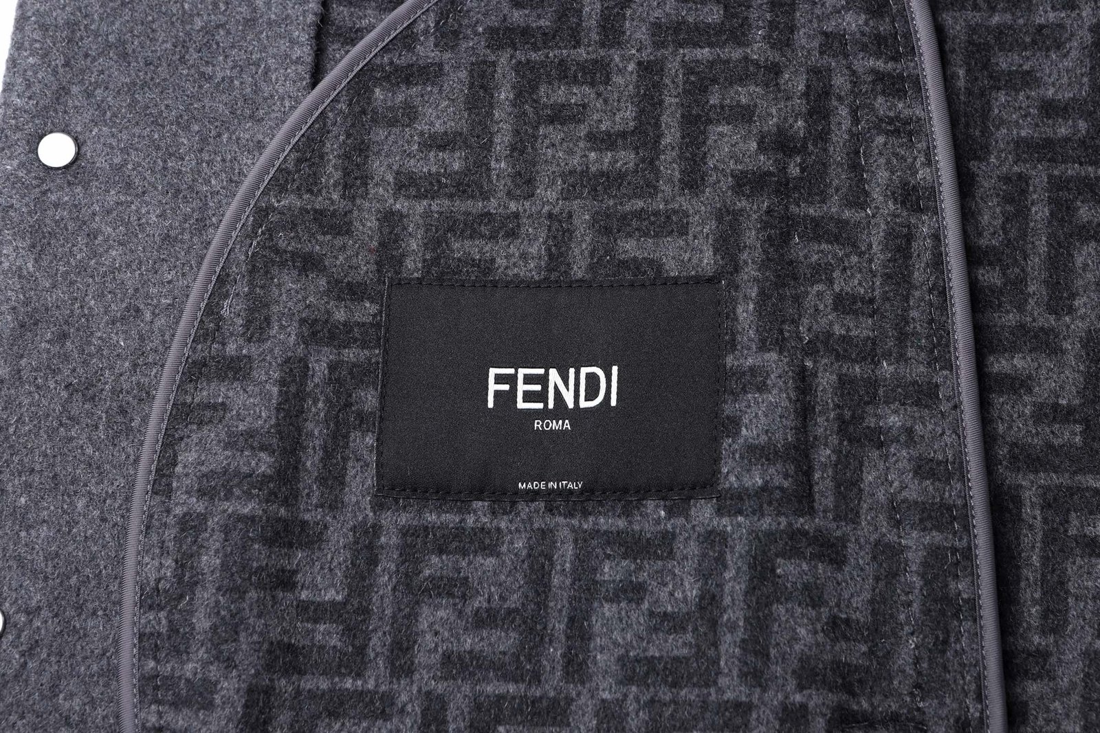 FENDI Button-down Single-Piece Wool Jacket Coat 121902 - Image 6