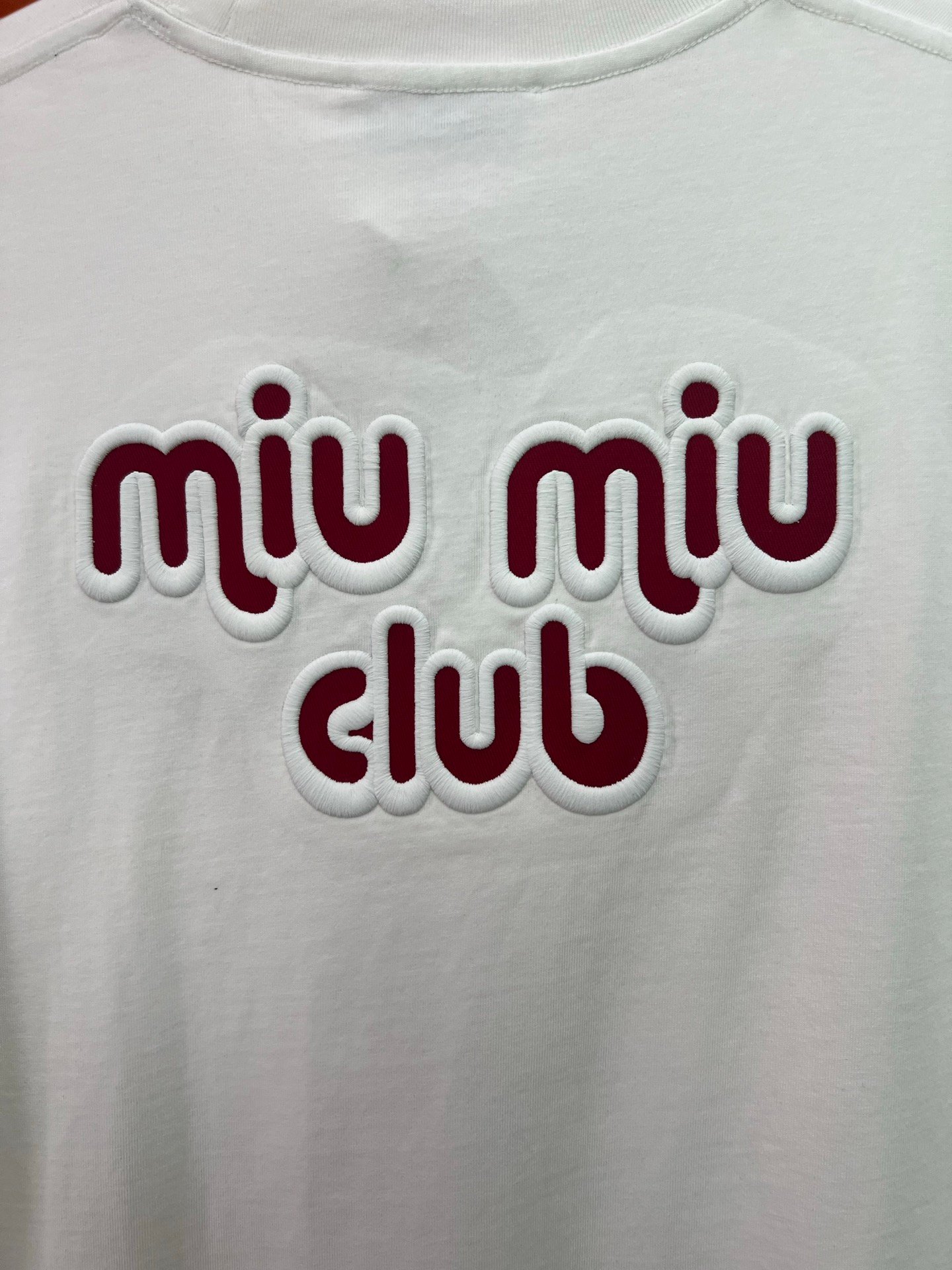 MiuMiu three-dimensional multi-dimensional element embroidered T-shirt 122303 - Image 6