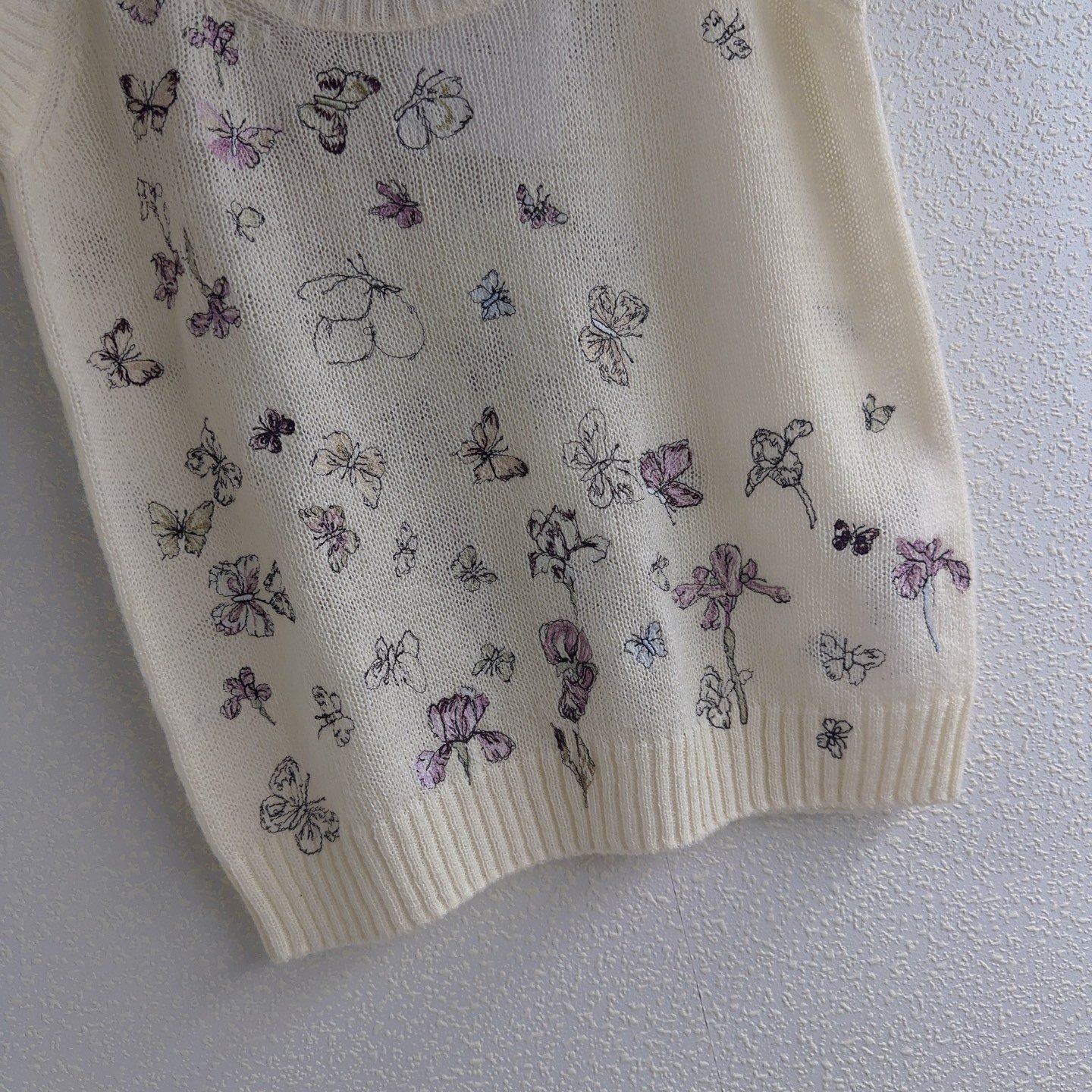 DIOR Heavyweight Embroidered Round-neck Knitted Backless Top D122303 - Image 4