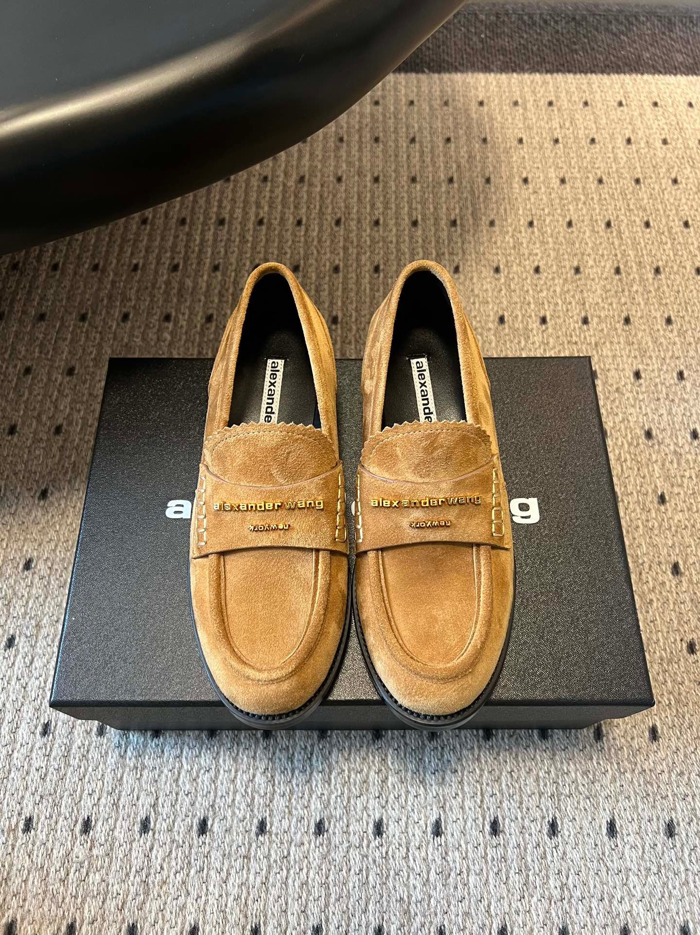 Alexander Wang Round-Toe Casual Sneakers Flats L122504 - Image 2