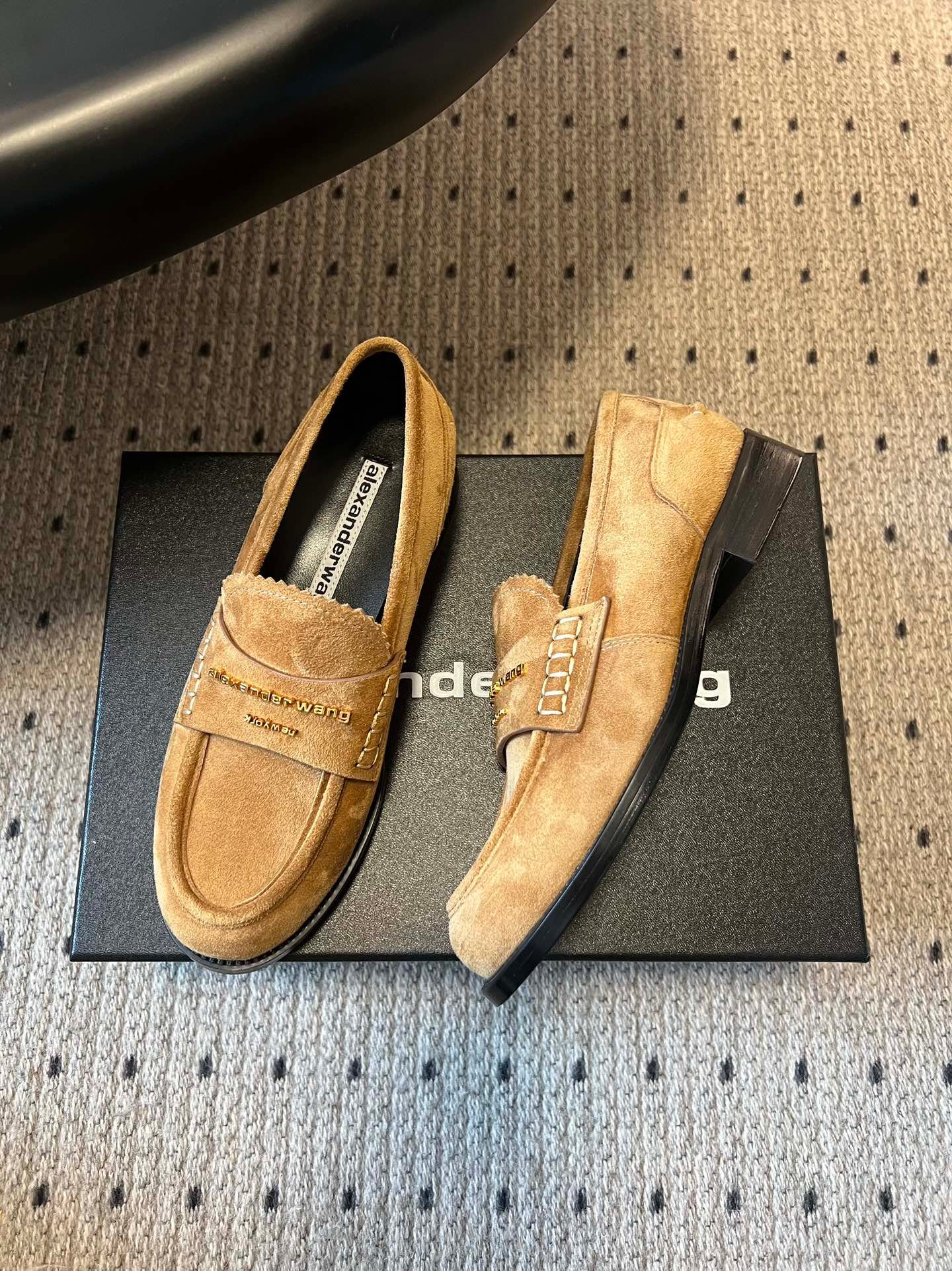Alexander Wang Round-Toe Casual Sneakers Flats L122504 - Image 3